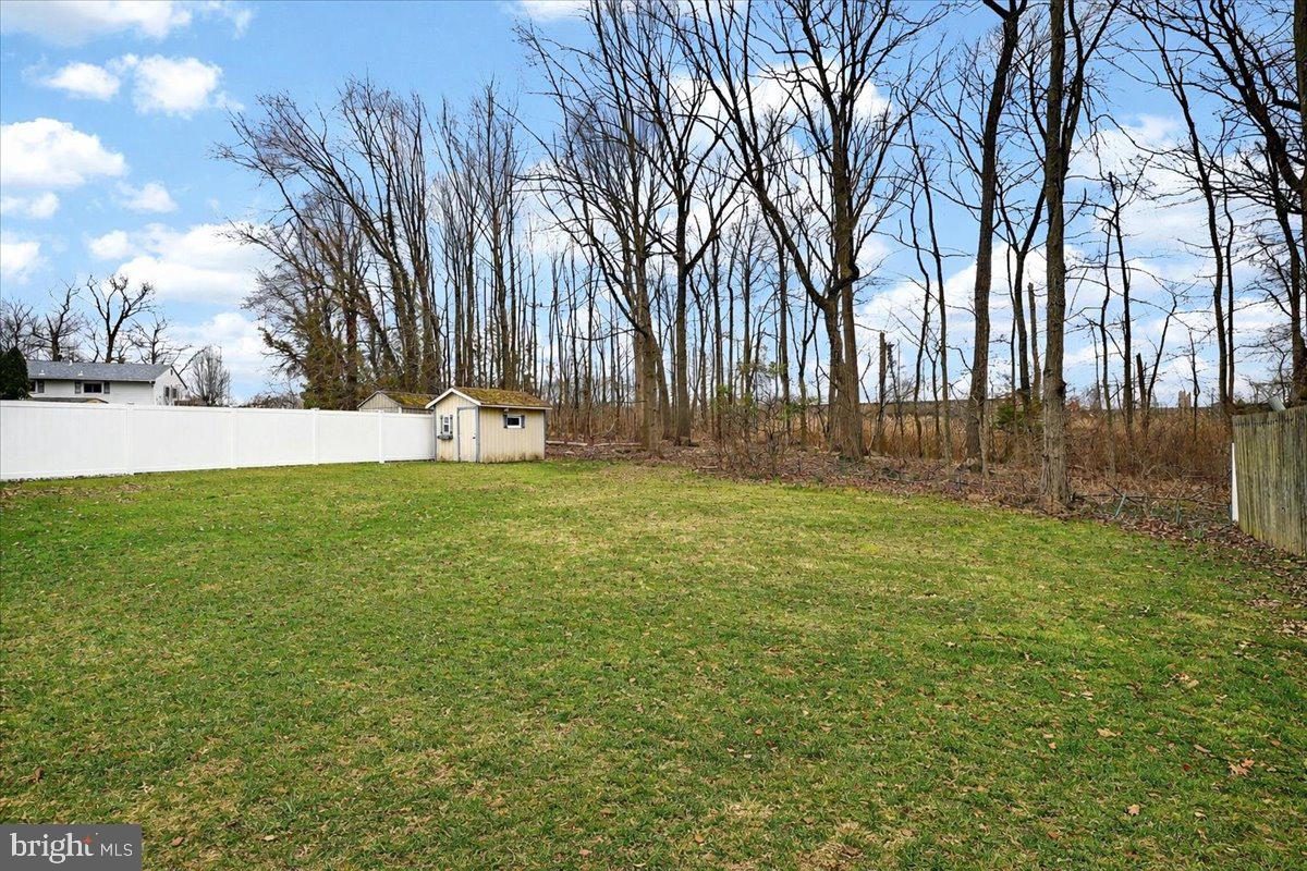 SHERWOOD FOREST - Residential