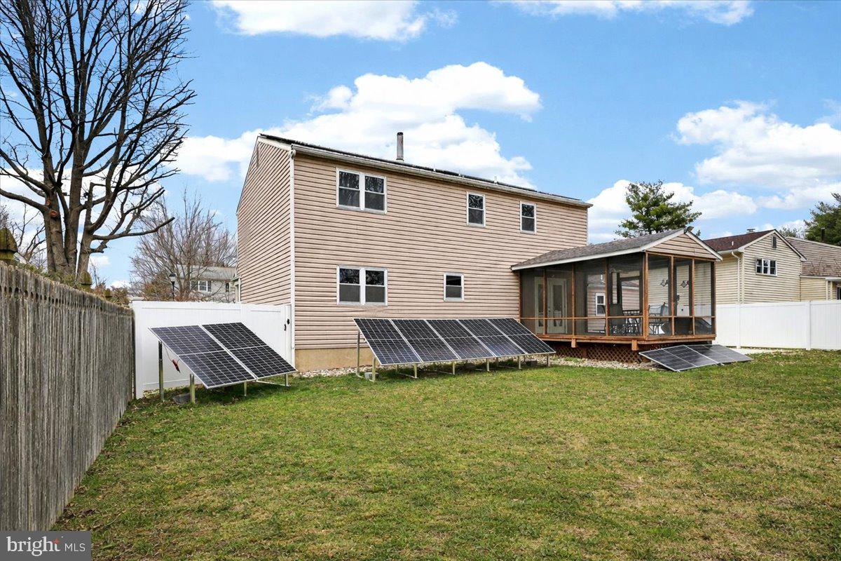 SHERWOOD FOREST - Residential