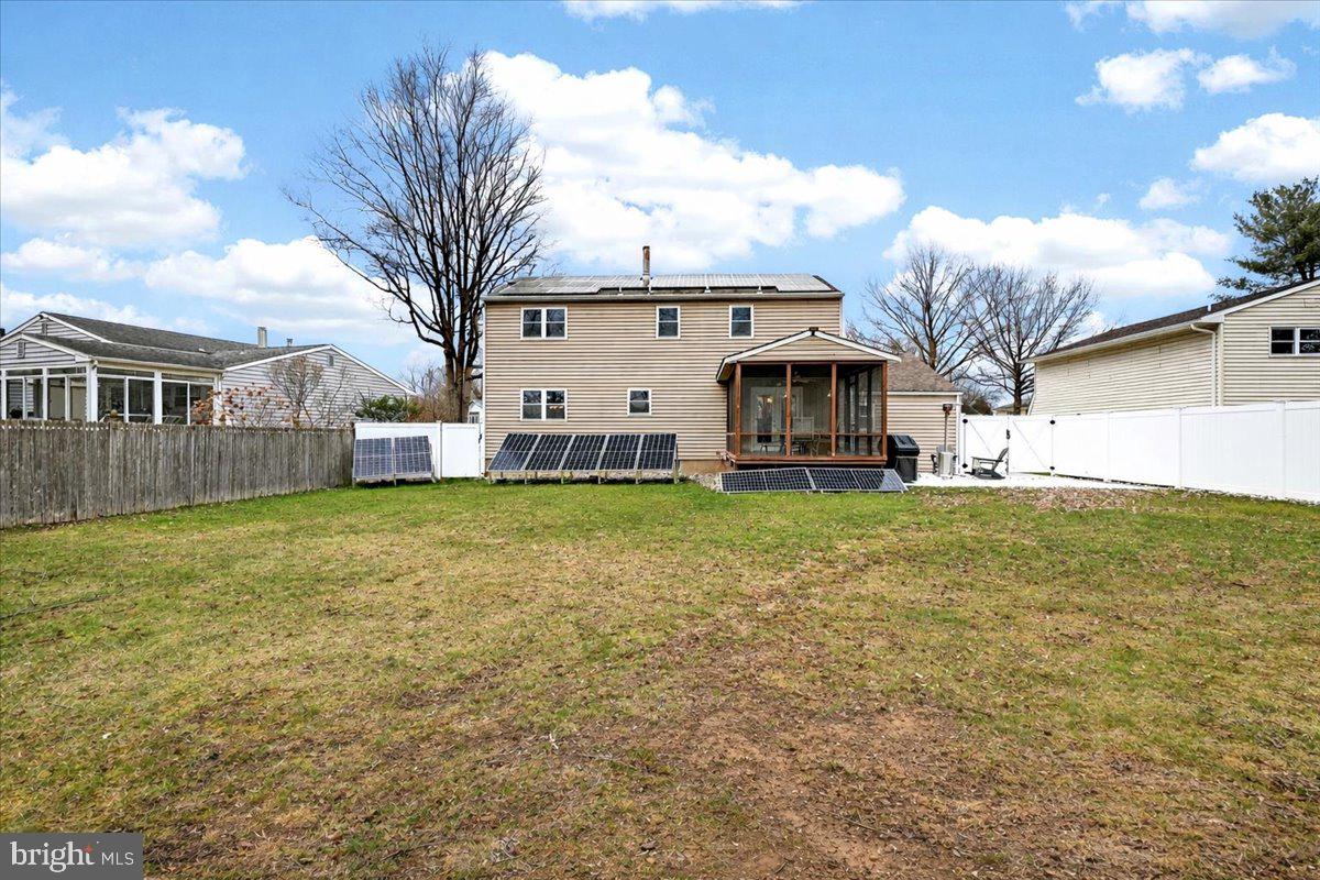 SHERWOOD FOREST - Residential