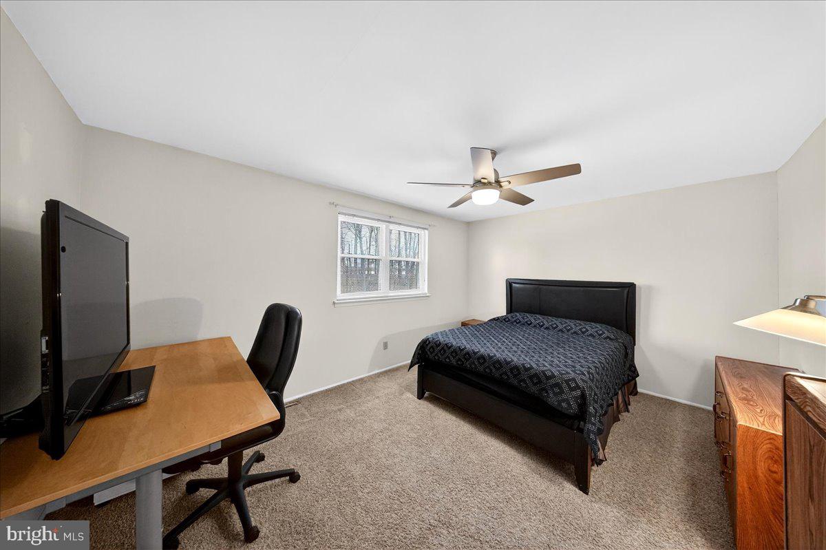 SHERWOOD FOREST - Residential