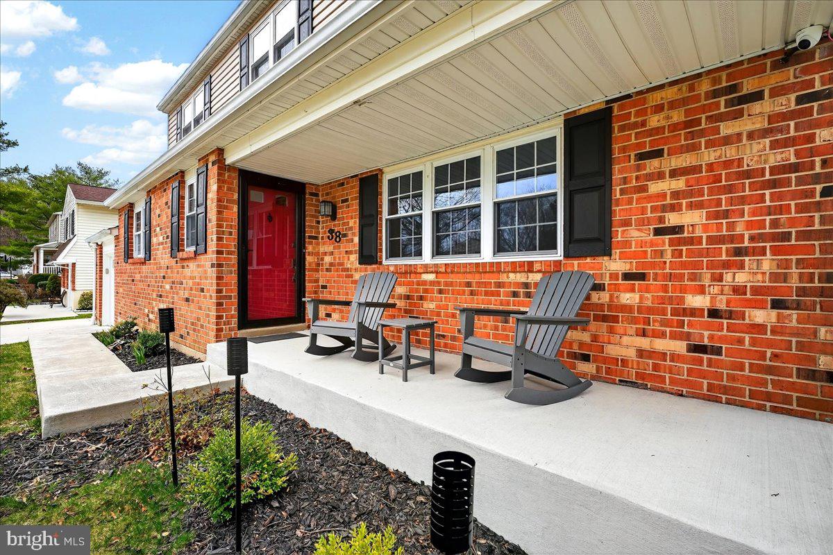 SHERWOOD FOREST - Residential