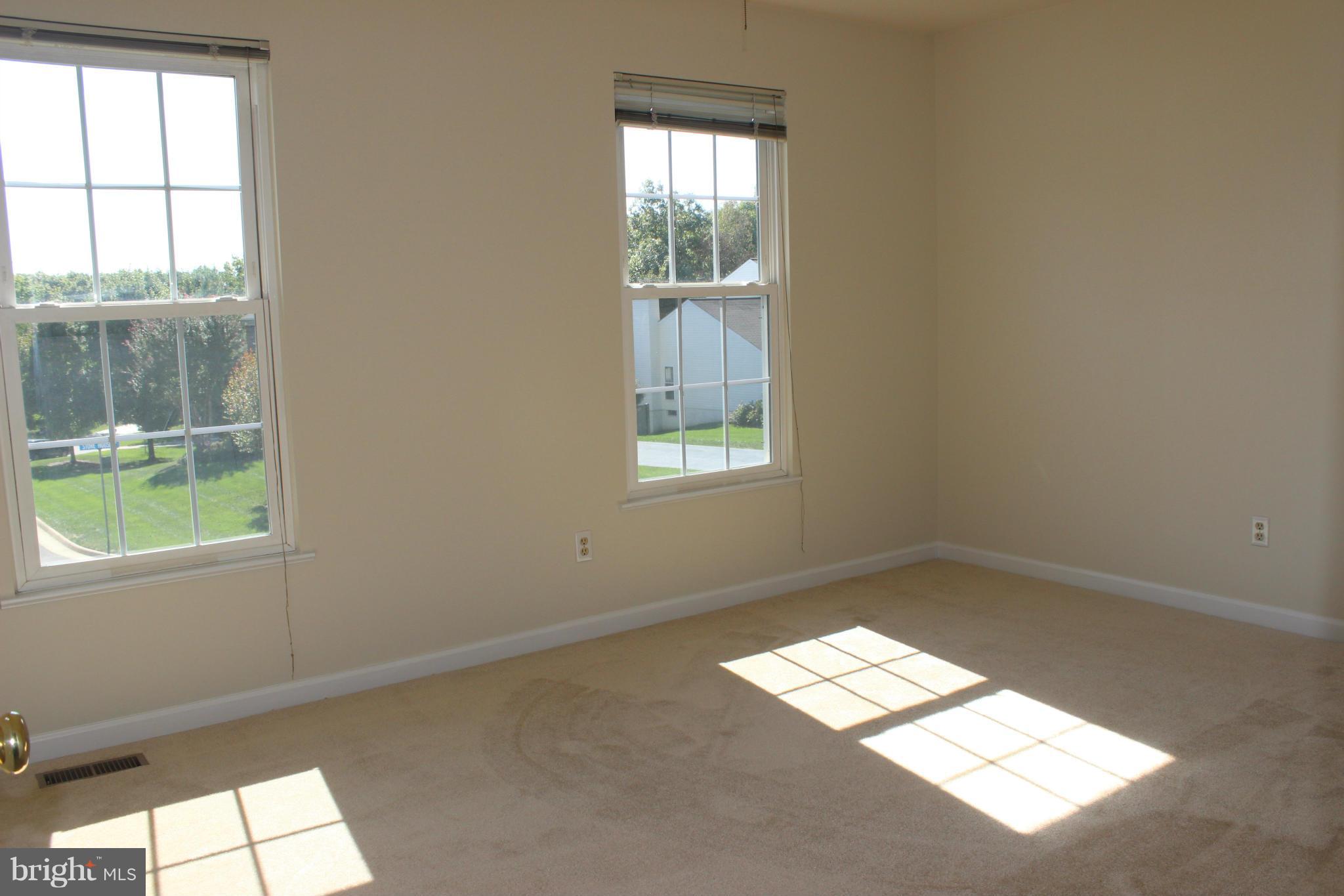 CENTRE RIDGE - Residential