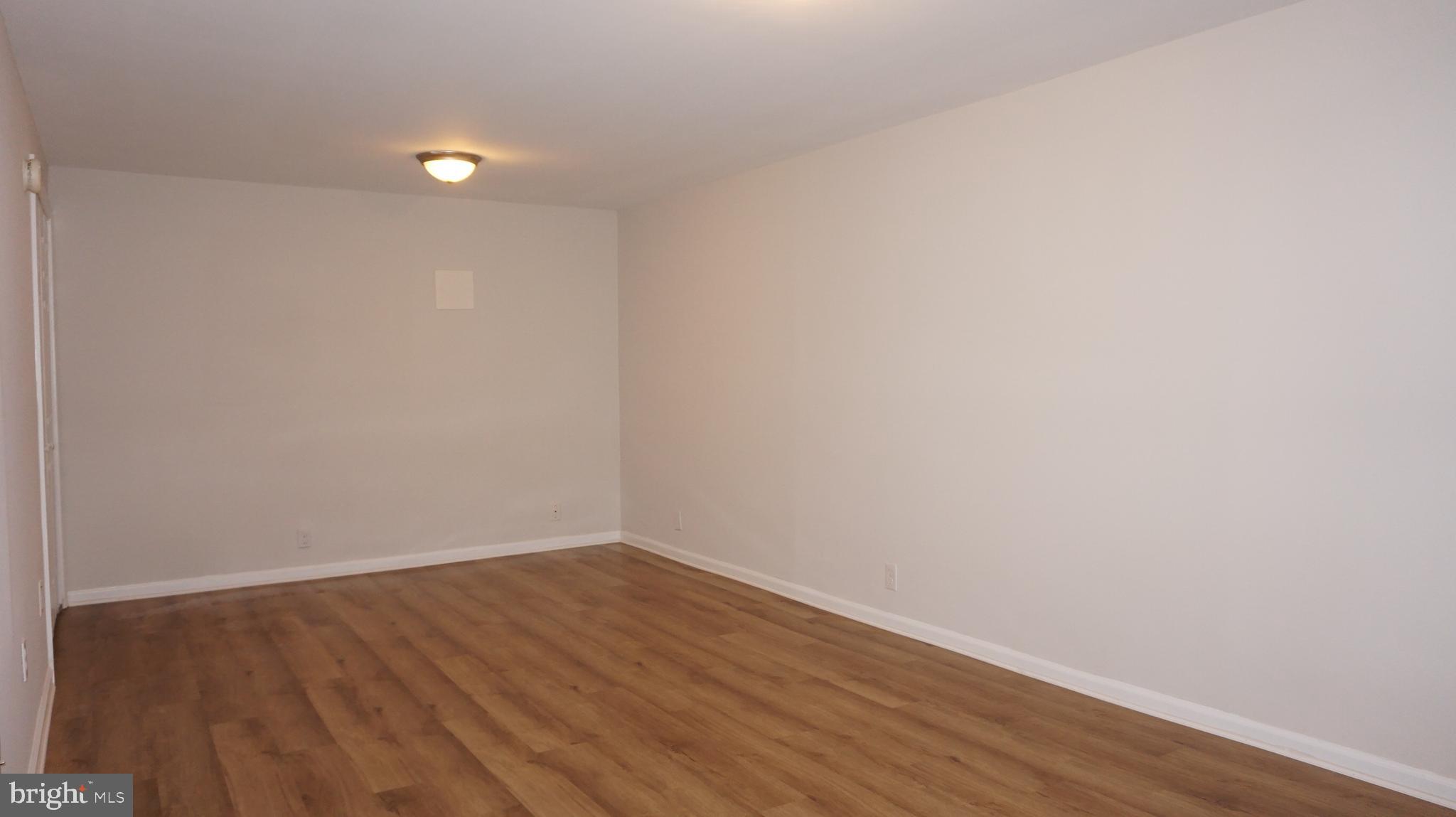 STAFFORD MEADOWS - Residential