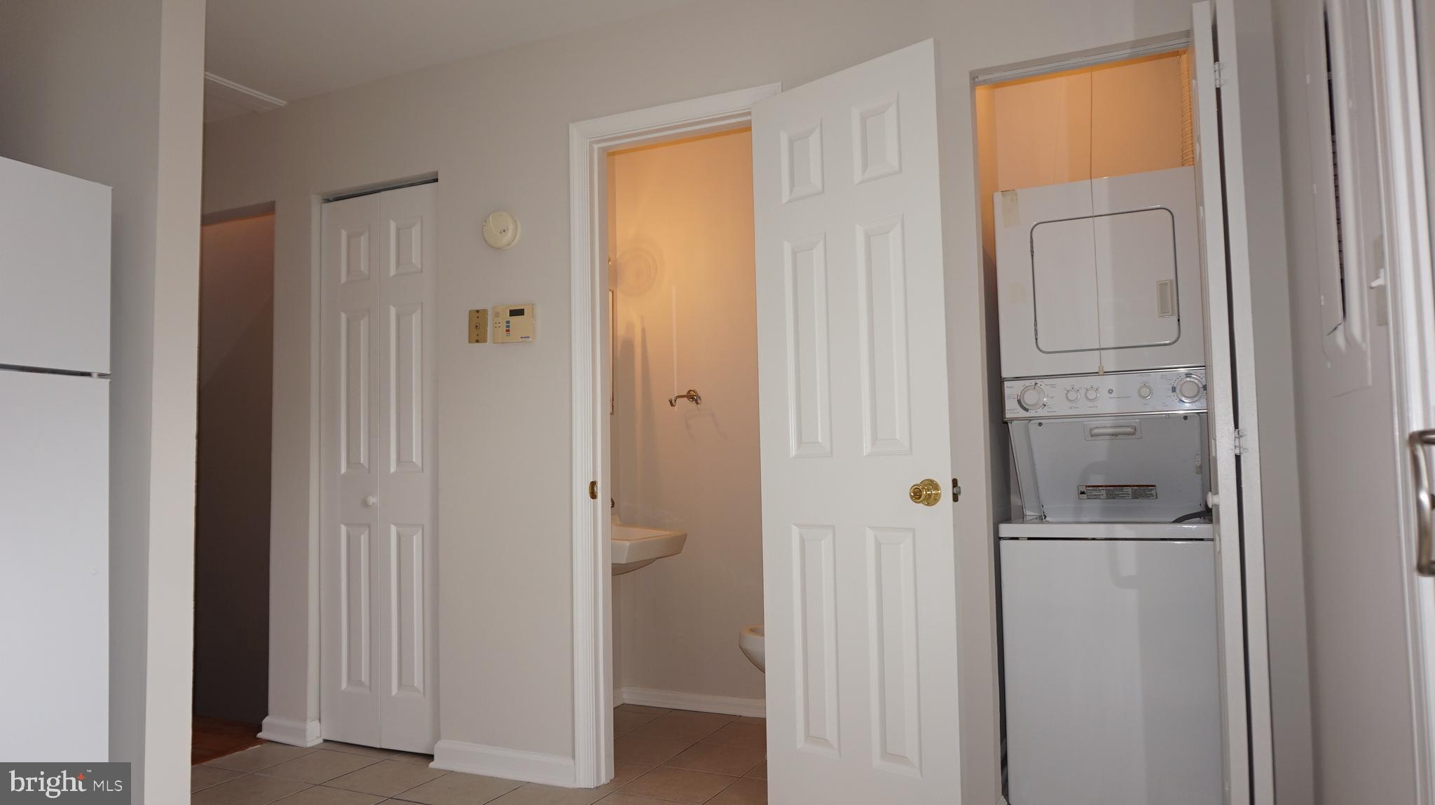 STAFFORD MEADOWS - Residential