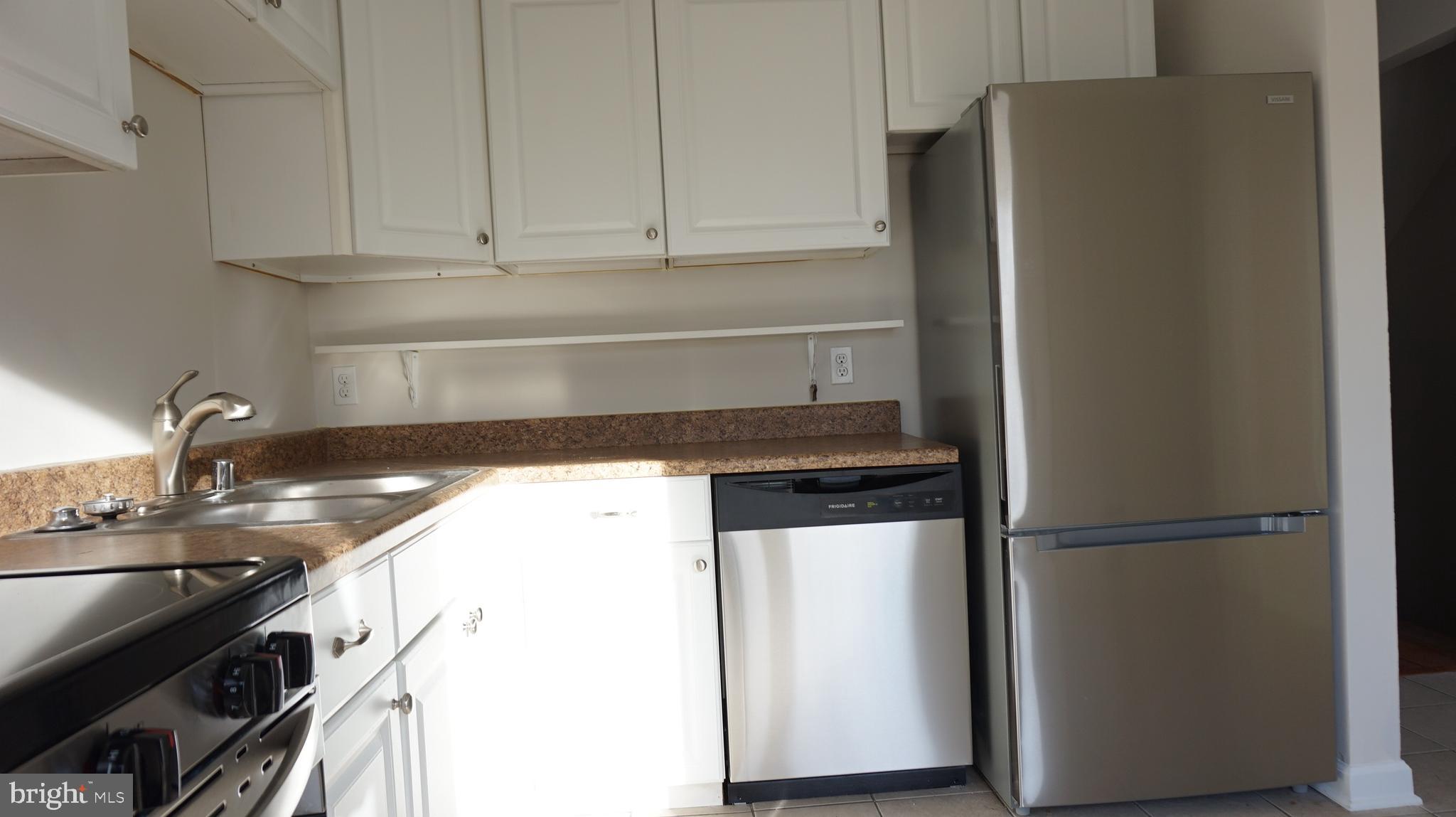 STAFFORD MEADOWS - Residential