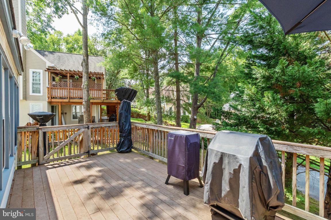 LAKE RIDGE - Residential