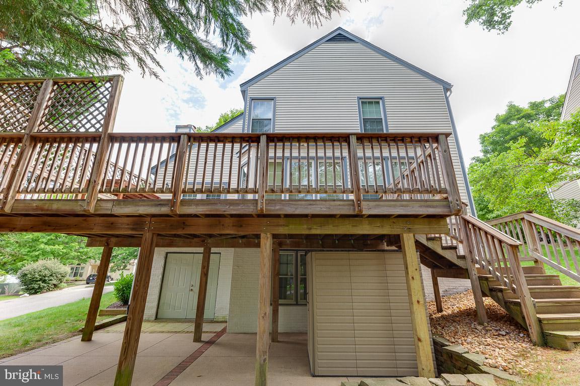 LAKE RIDGE - Residential