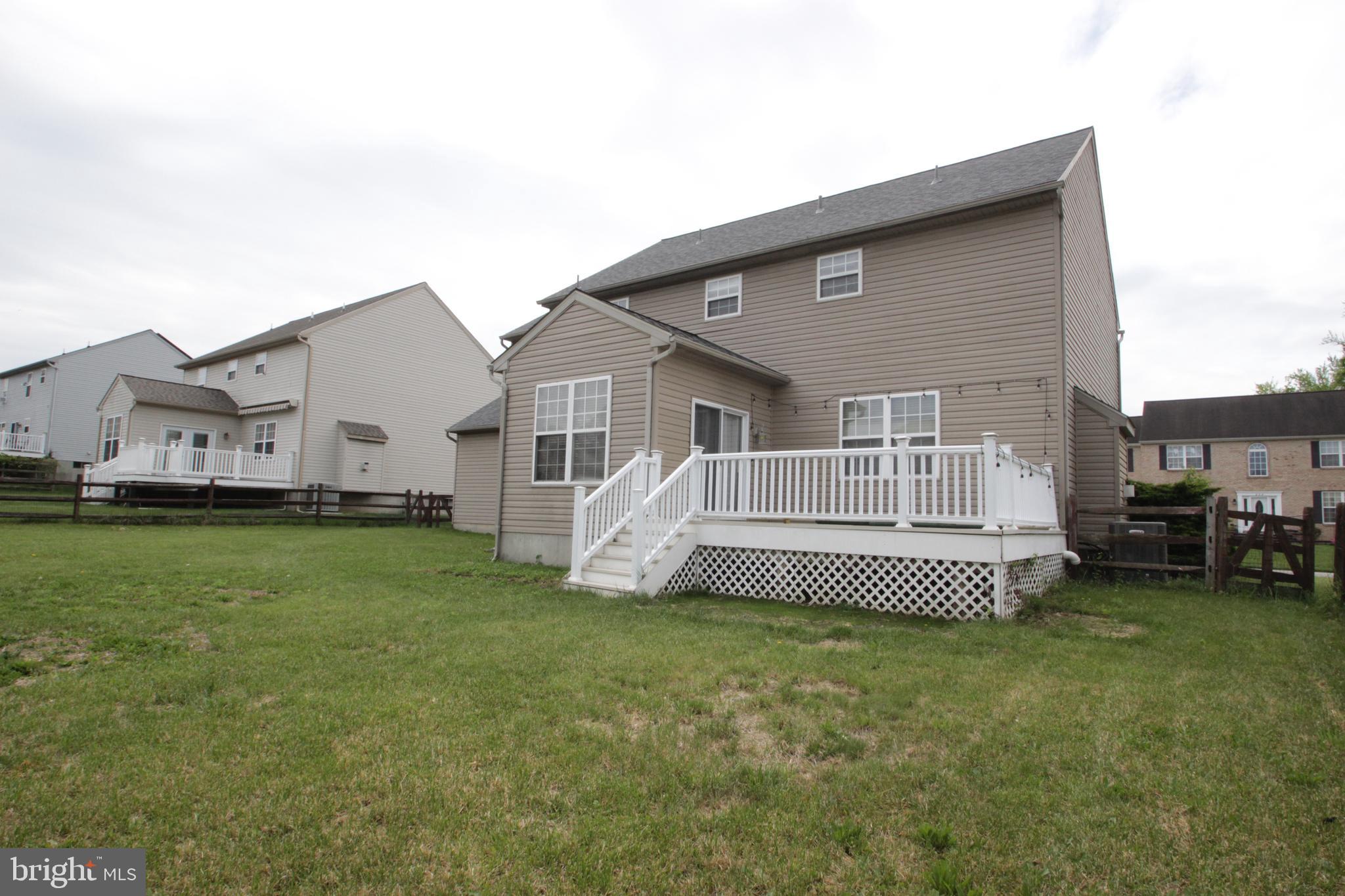 MALLARD POINTE - Residential