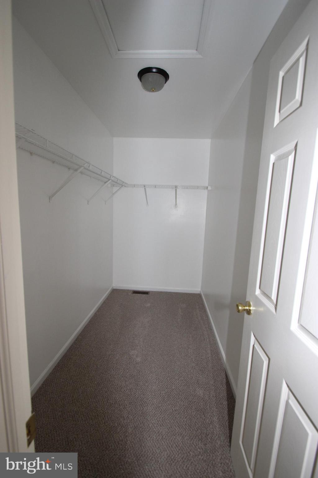 MALLARD POINTE - Residential