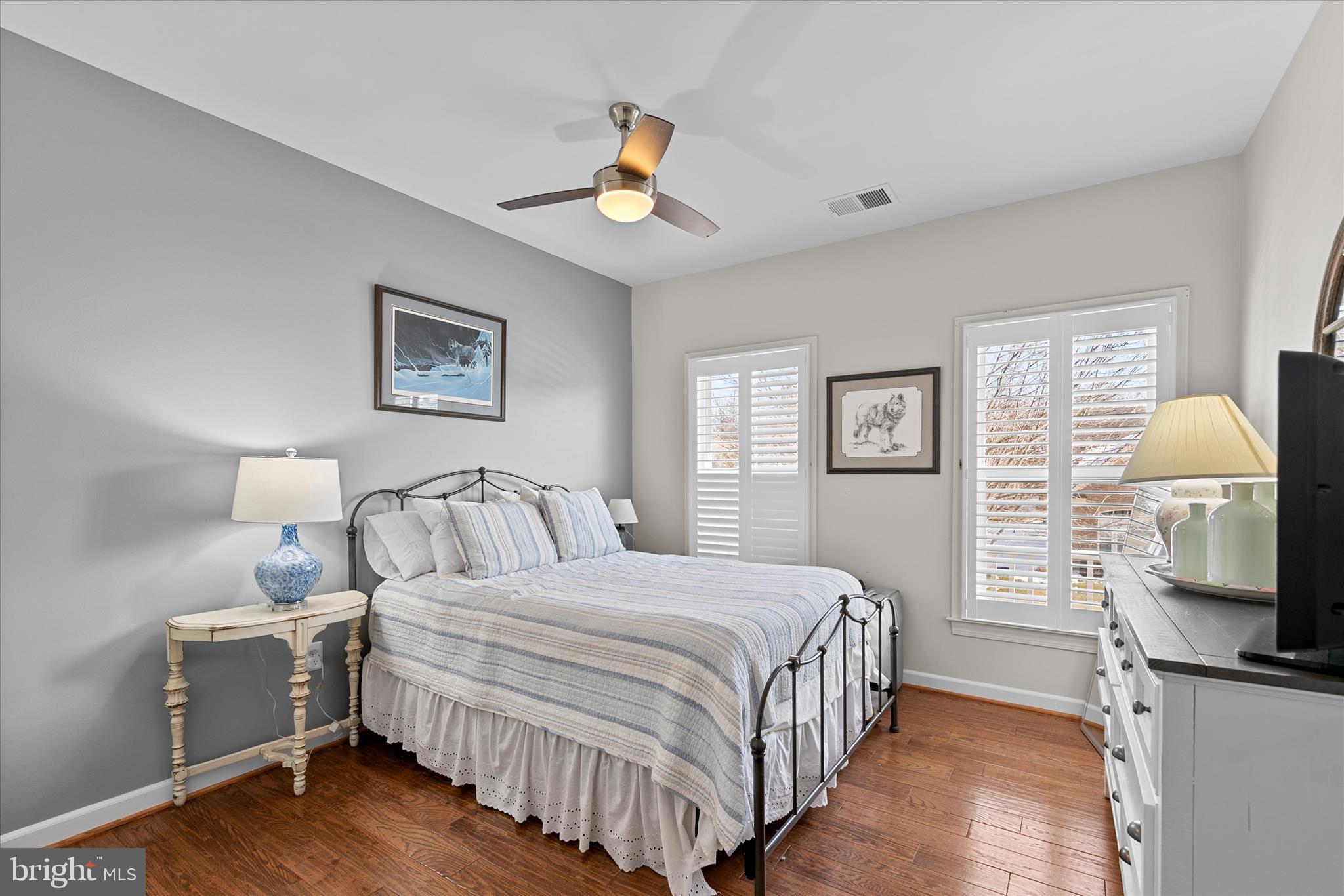 BAY FOREST CLUB - Residential