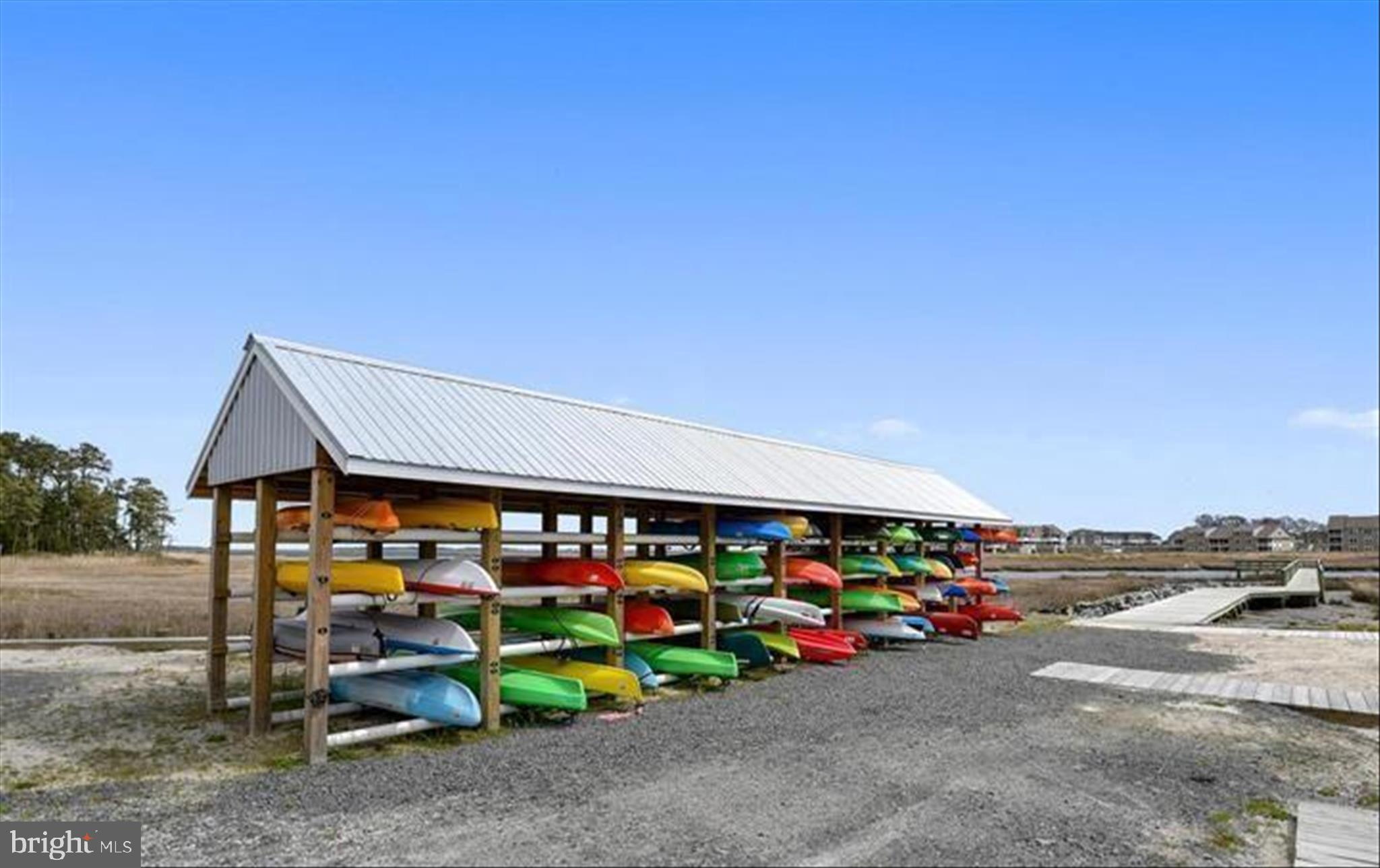 BAY FOREST CLUB - Residential