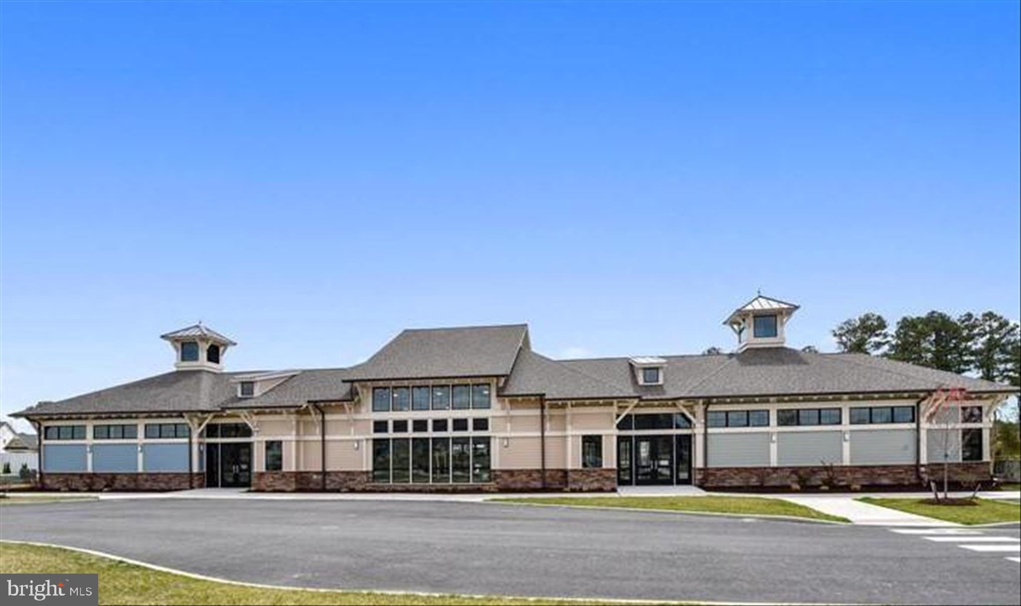 BAY FOREST CLUB - Residential