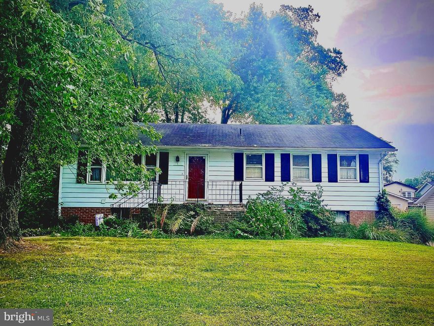 Rancher with basement in water oriented neighborhood of South River Heights just off Riva Rd.  Great location for easy access to major highways, restaurants, doctors offices and  tons of  shopping!   3 bedroom home, 2 full baths, hardwood flooring, fireplace, and a spacious basement just waiting for your creative renovation ideas!  Enjoy ample sized rooms and a great lot size.   This home has so much potential!  Come make this your new home!  Special tax district - $350/yearly