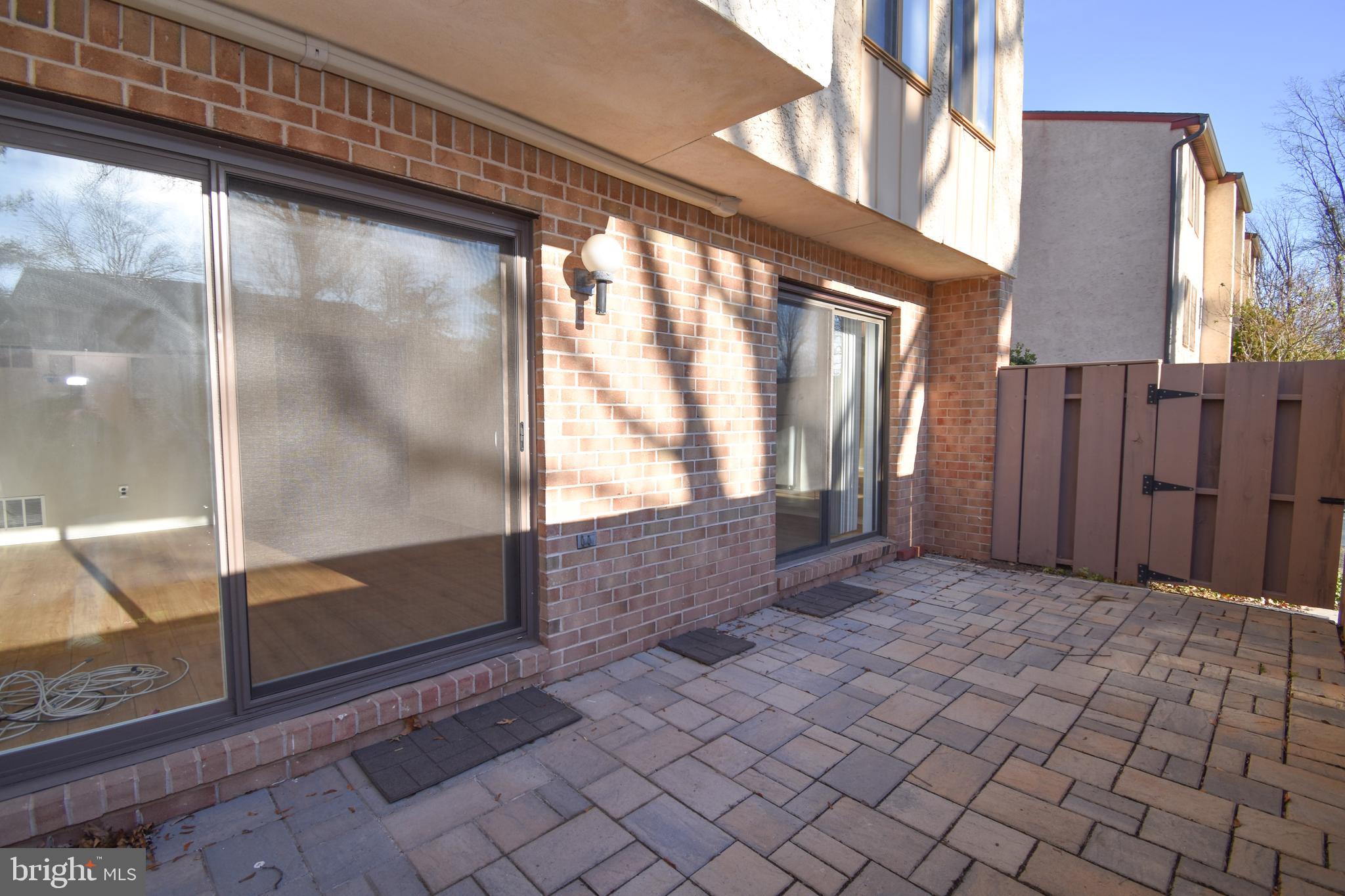 CHESTNUT GROVE - Residential Lease