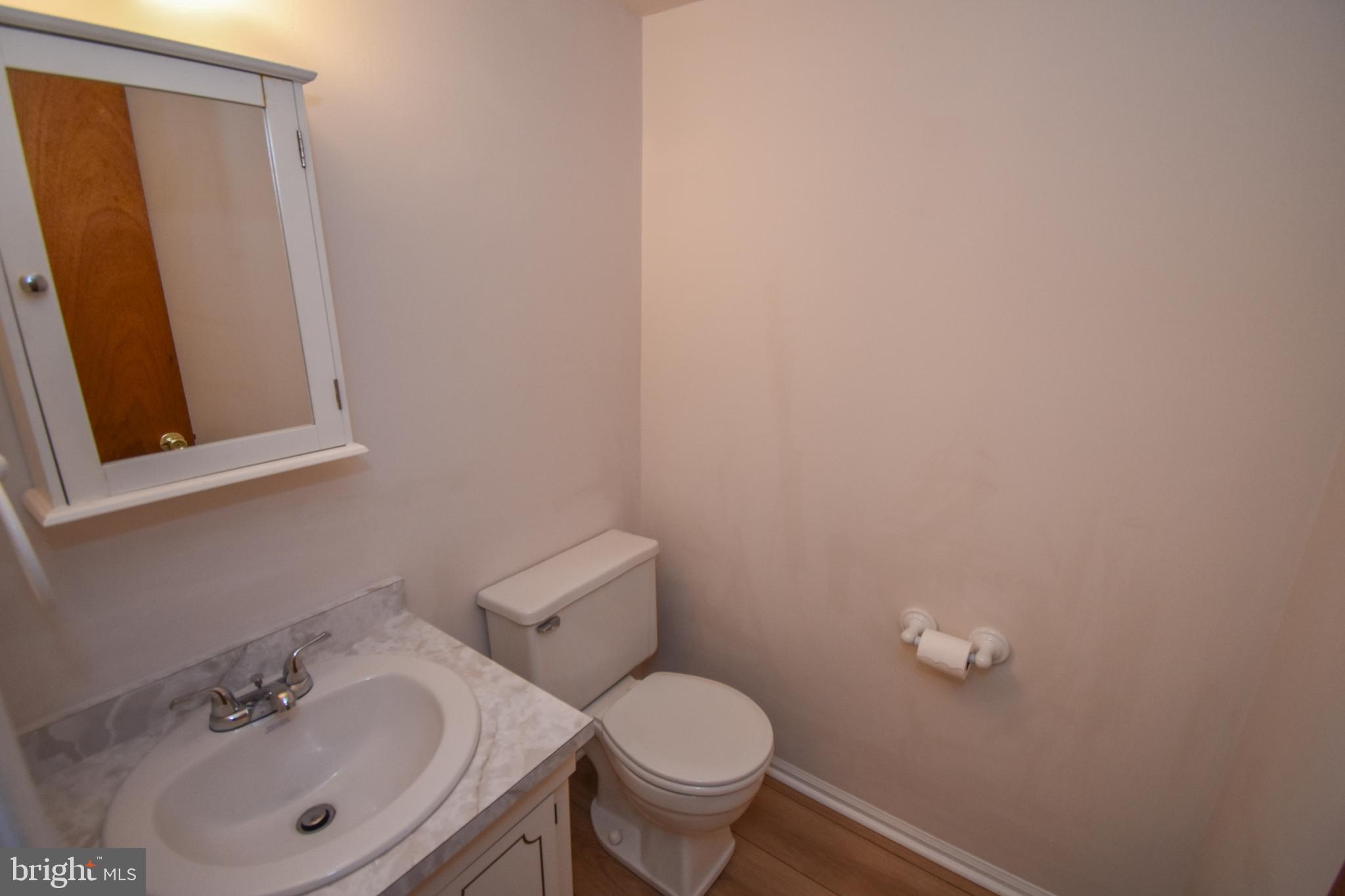 CHESTNUT GROVE - Residential Lease