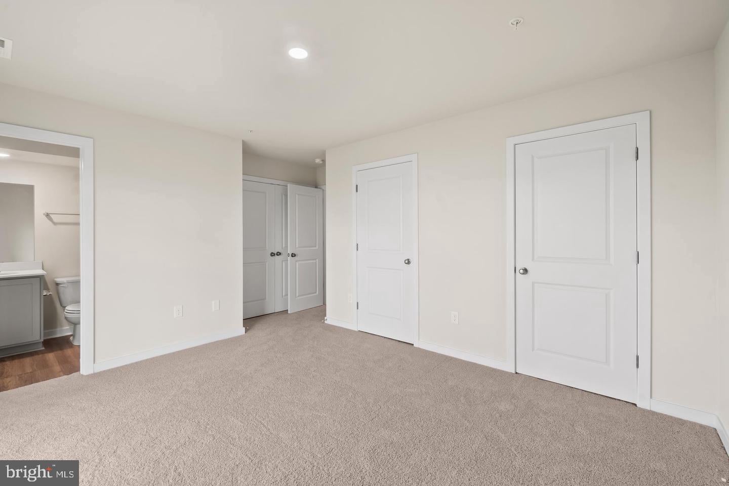 140 SOFT RUSH LANE