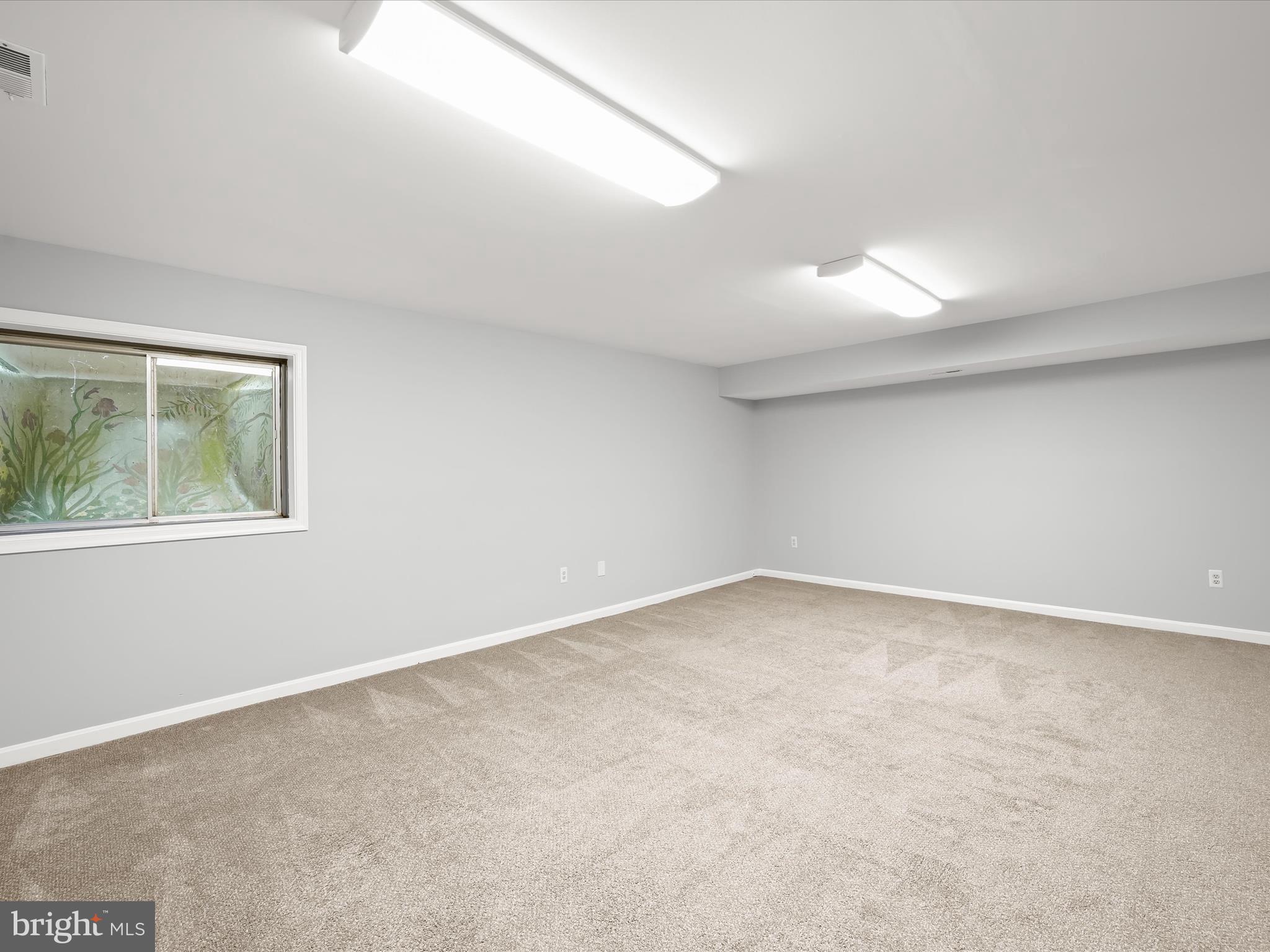 RIVA TRACE - Residential