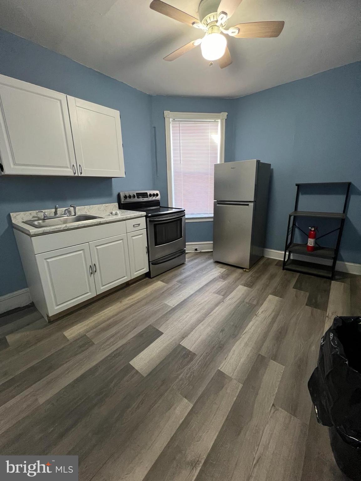 CARROLL PARK - Residential Lease