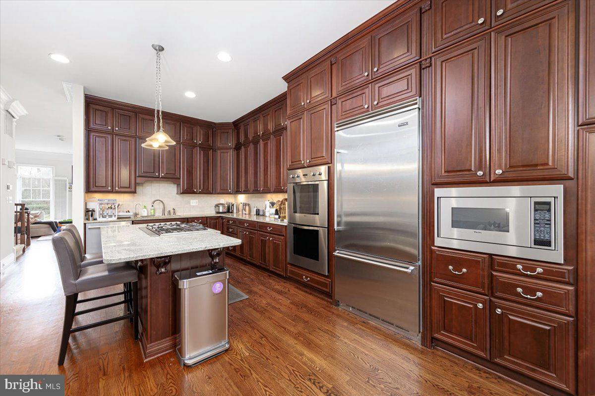 STOCKWELL MANOR - Residential