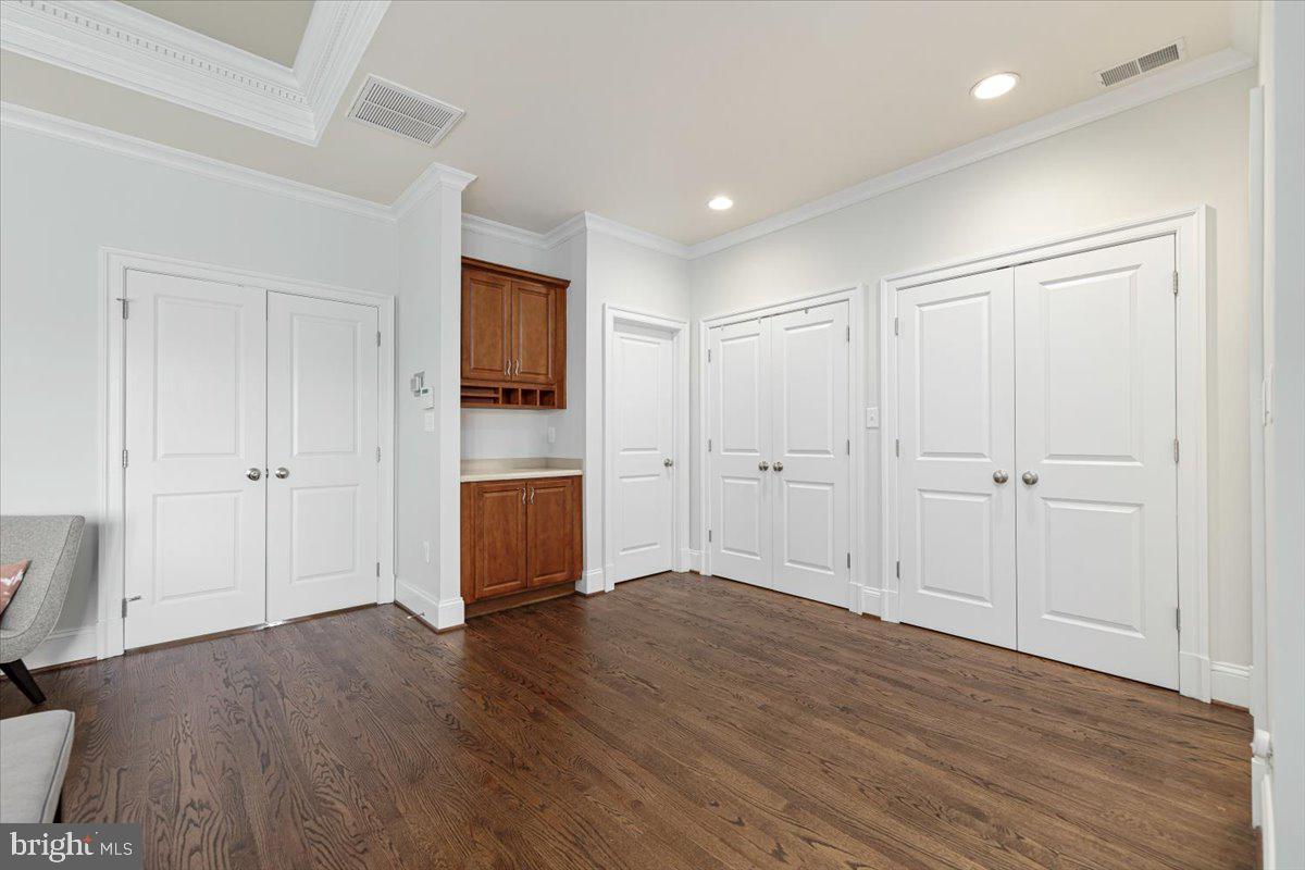 STOCKWELL MANOR - Residential