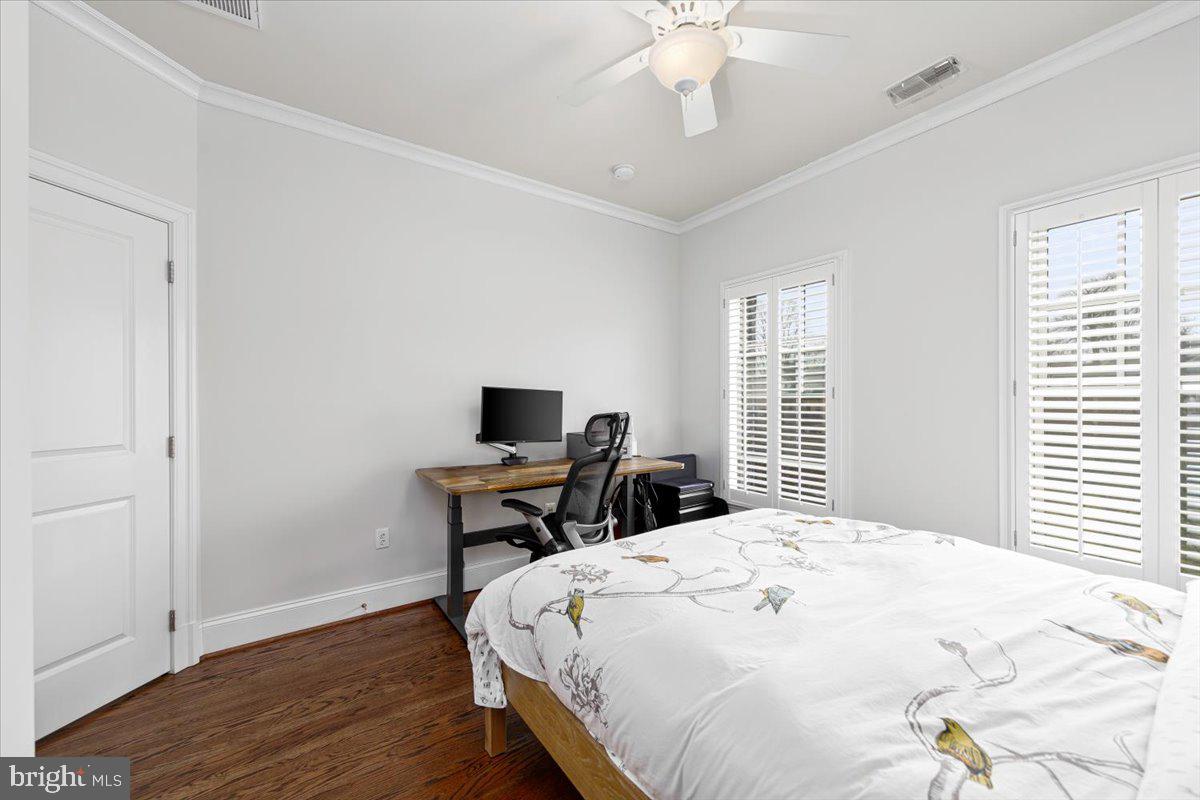 STOCKWELL MANOR - Residential