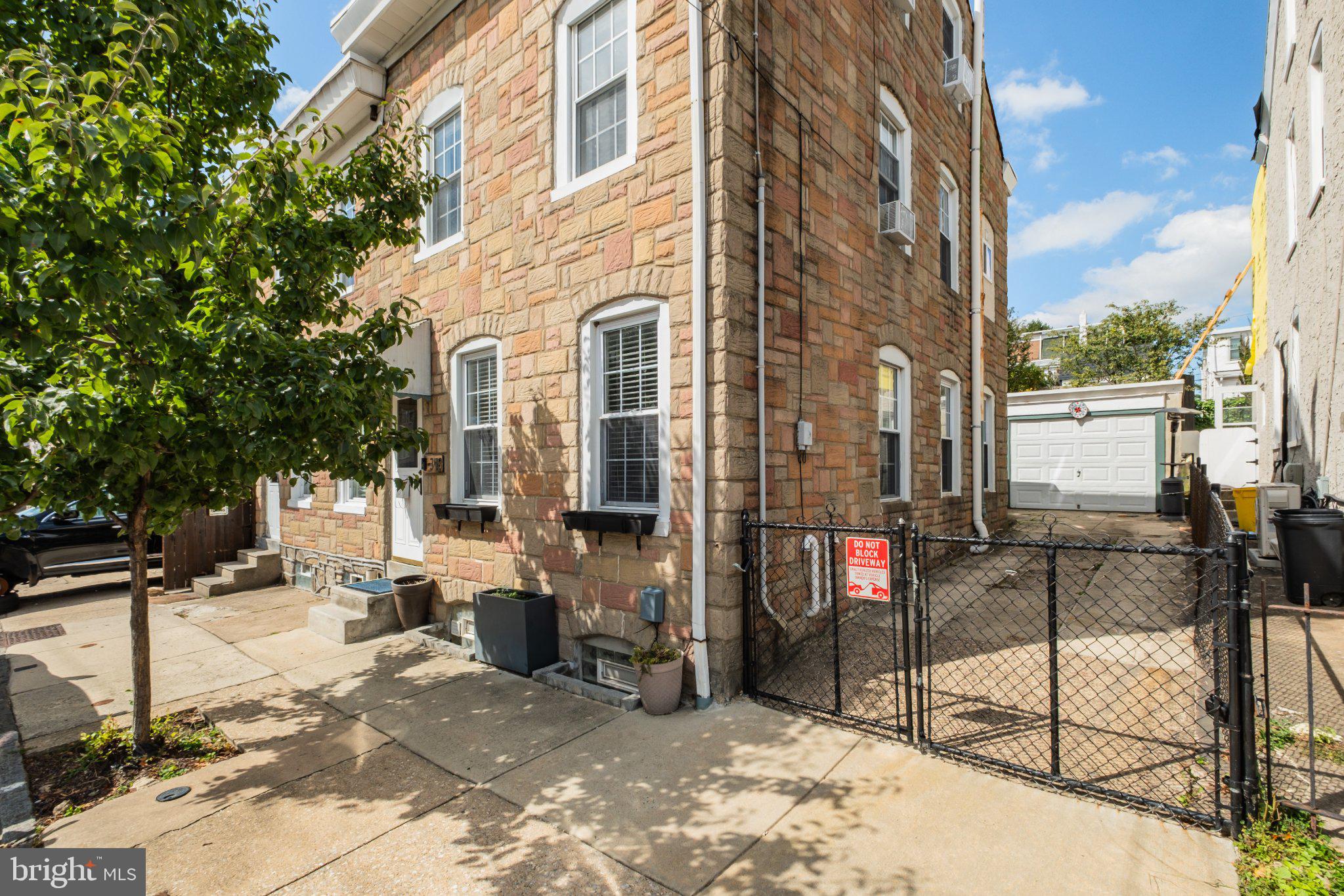 348 DELMAR STREET