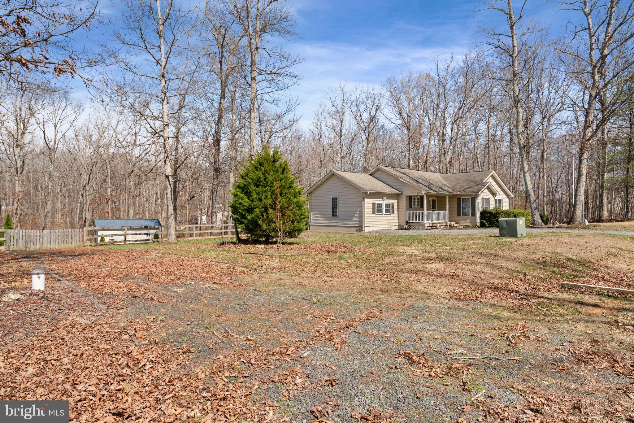 BLACK WALNUT RUN ESTATES - Residential