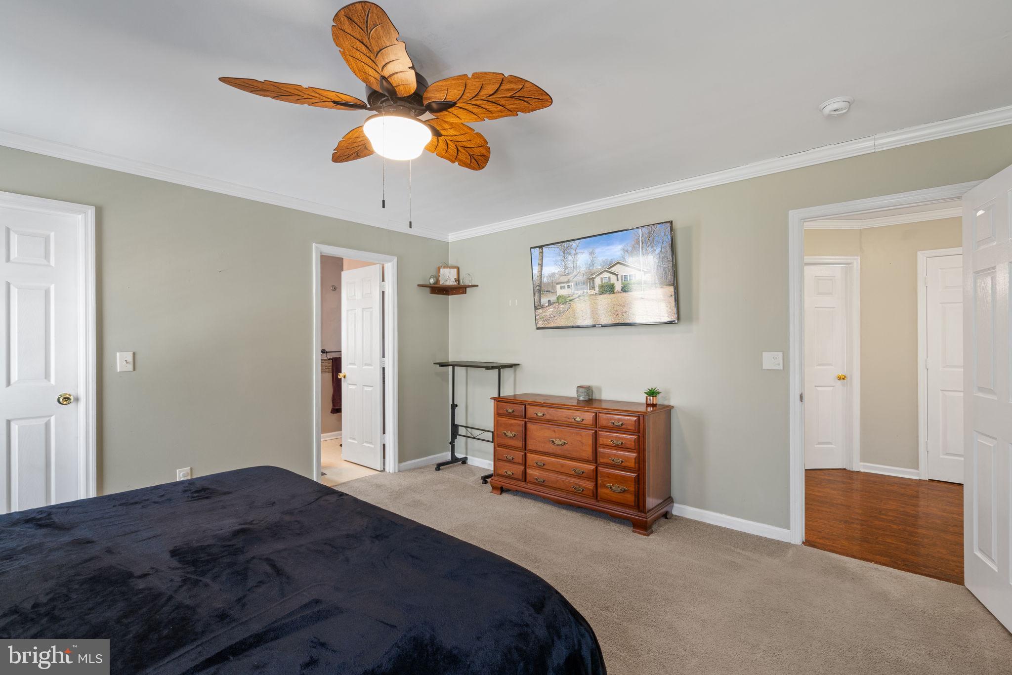 BLACK WALNUT RUN ESTATES - Residential