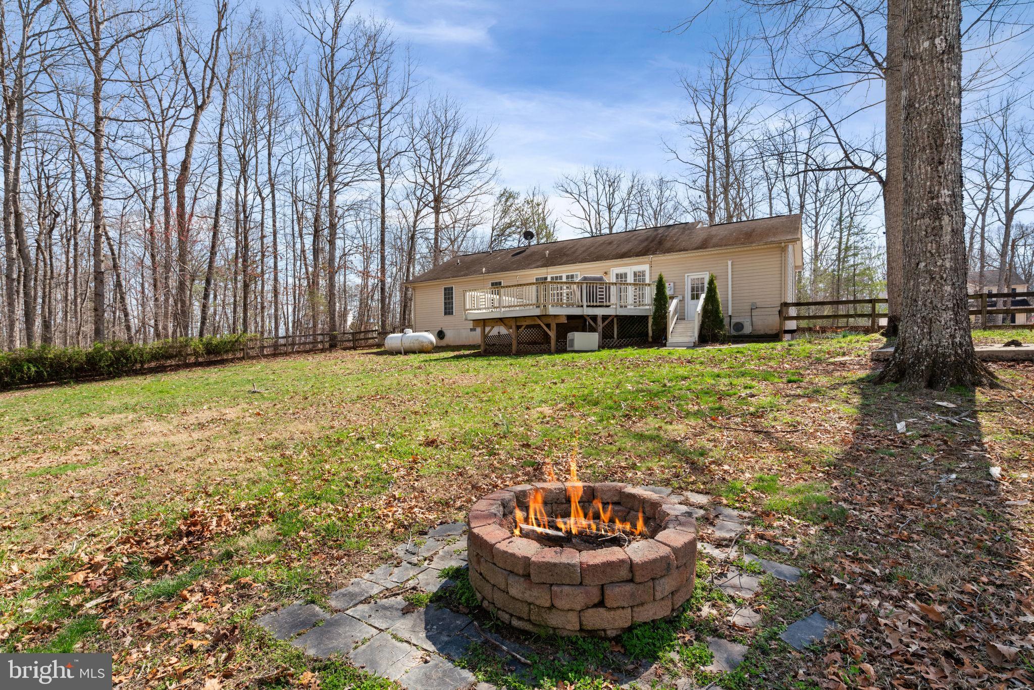 BLACK WALNUT RUN ESTATES - Residential