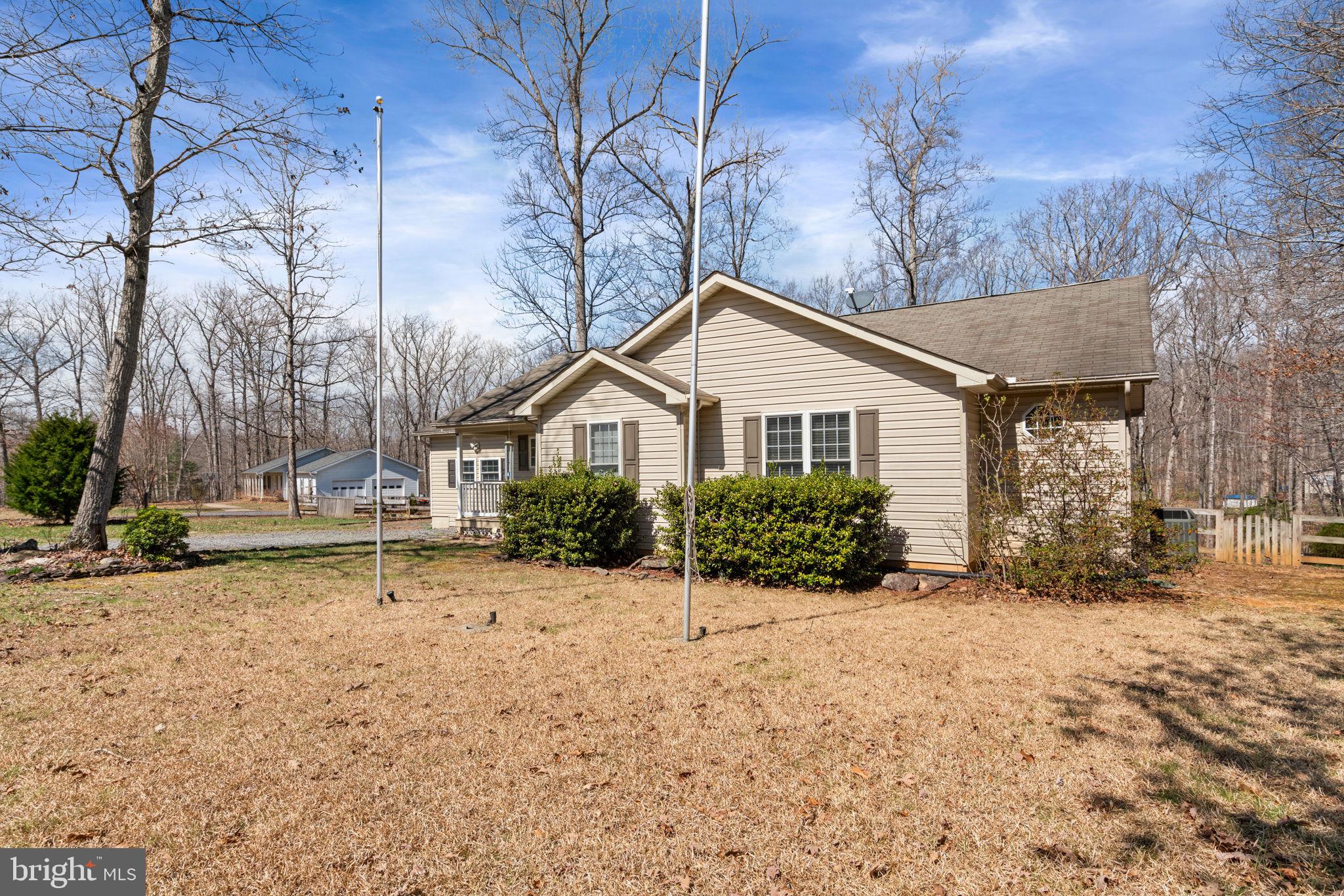 BLACK WALNUT RUN ESTATES - Residential