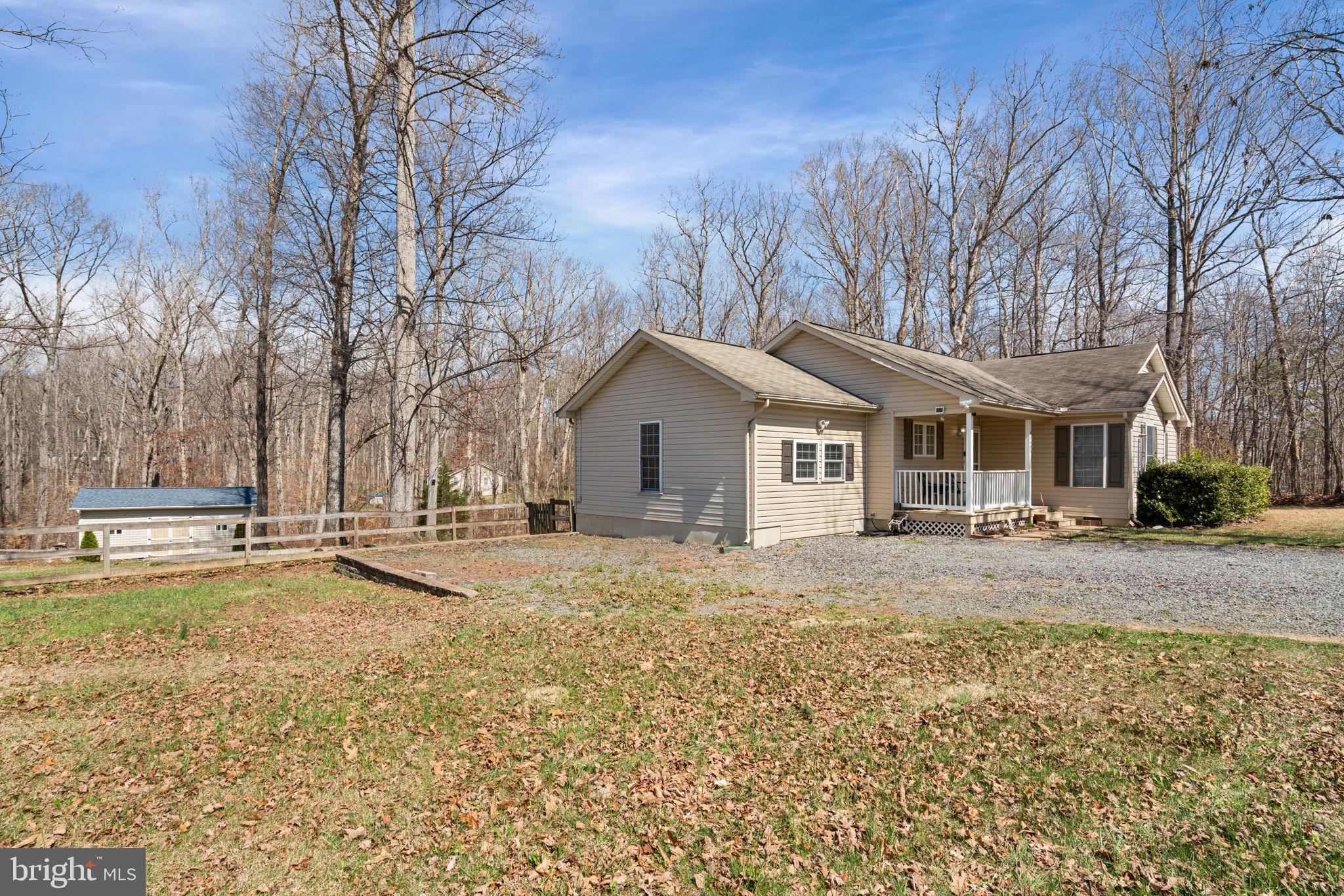 BLACK WALNUT RUN ESTATES - Residential