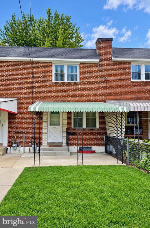Townhouse For Sale - 6732 Montgomery Avenue<br/> UPPER DARBY, PA 19082