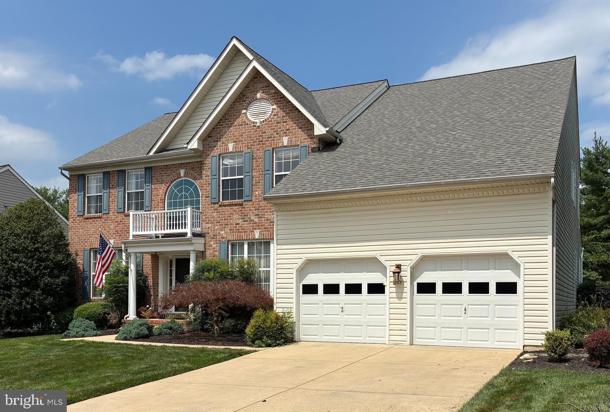755 RUSTLING LEAF COURT