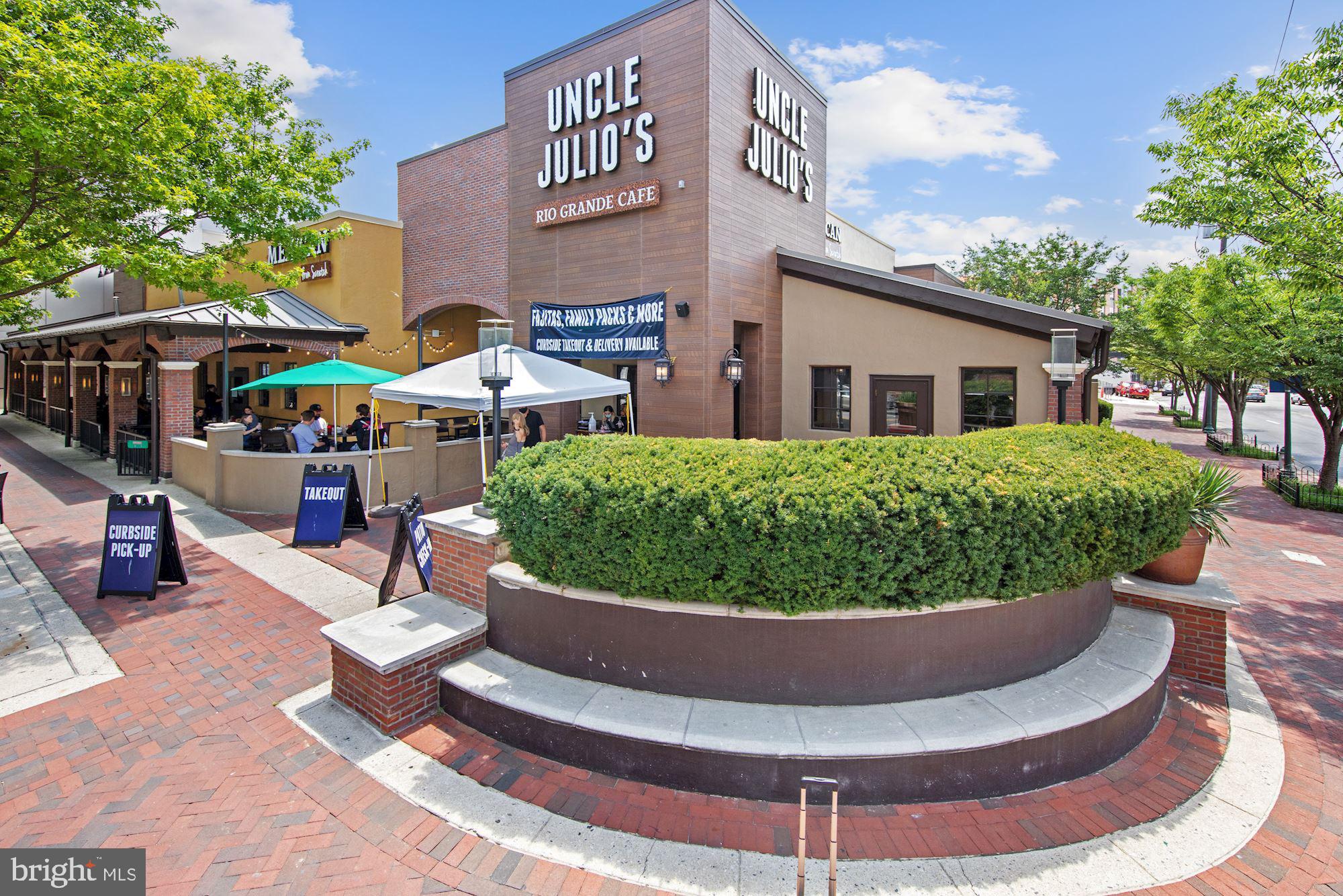 CRESCENT PLAZA - Residential