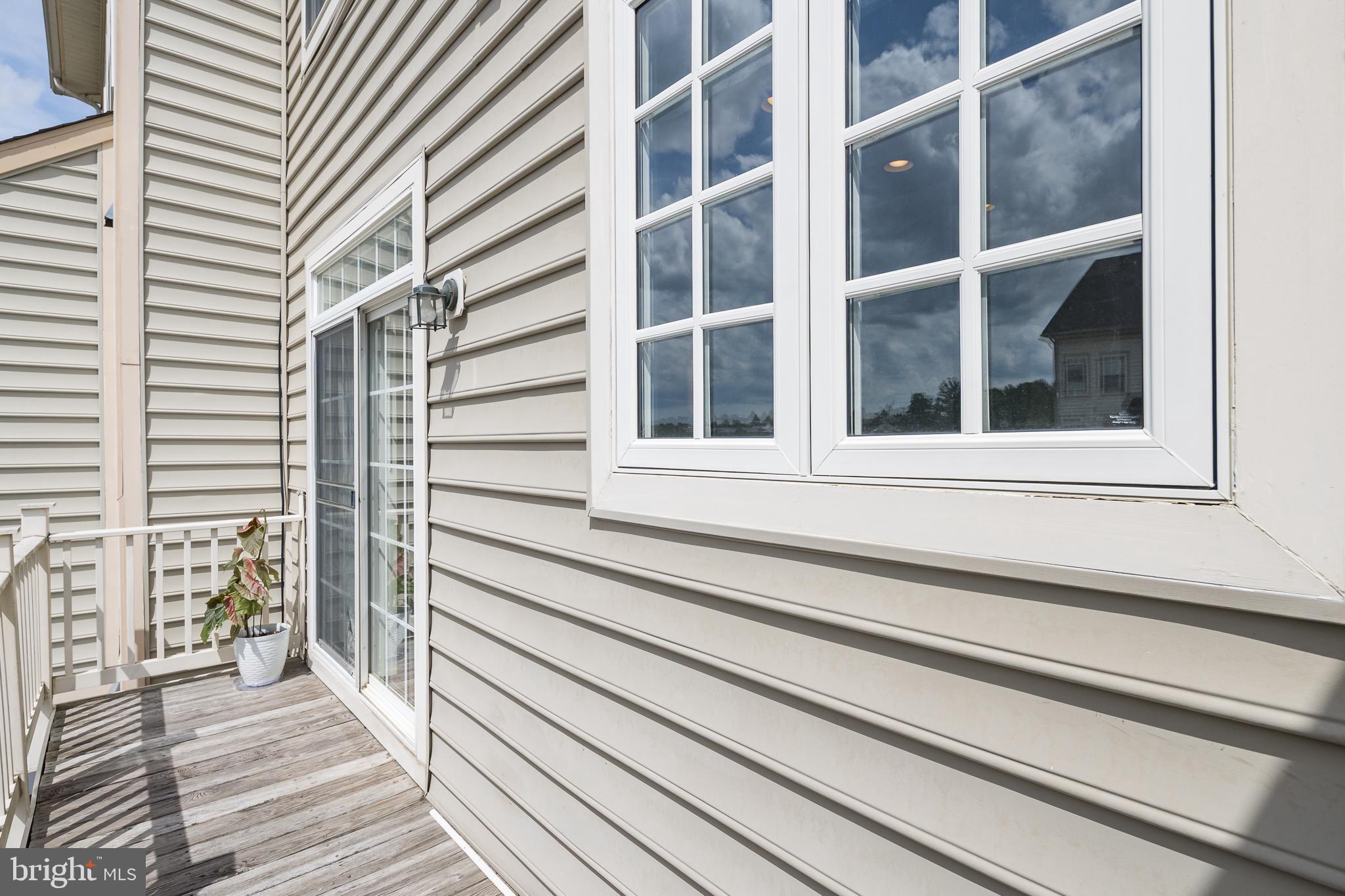 NEW BRISTOW VILLAGE - Residential