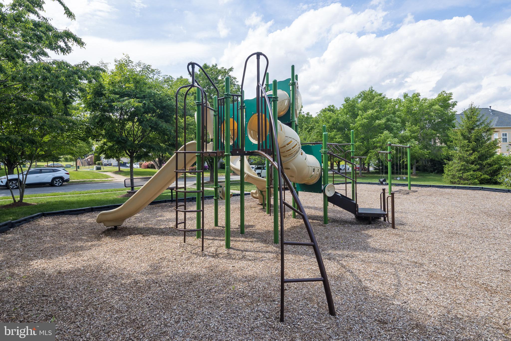 NEW BRISTOW VILLAGE - Residential