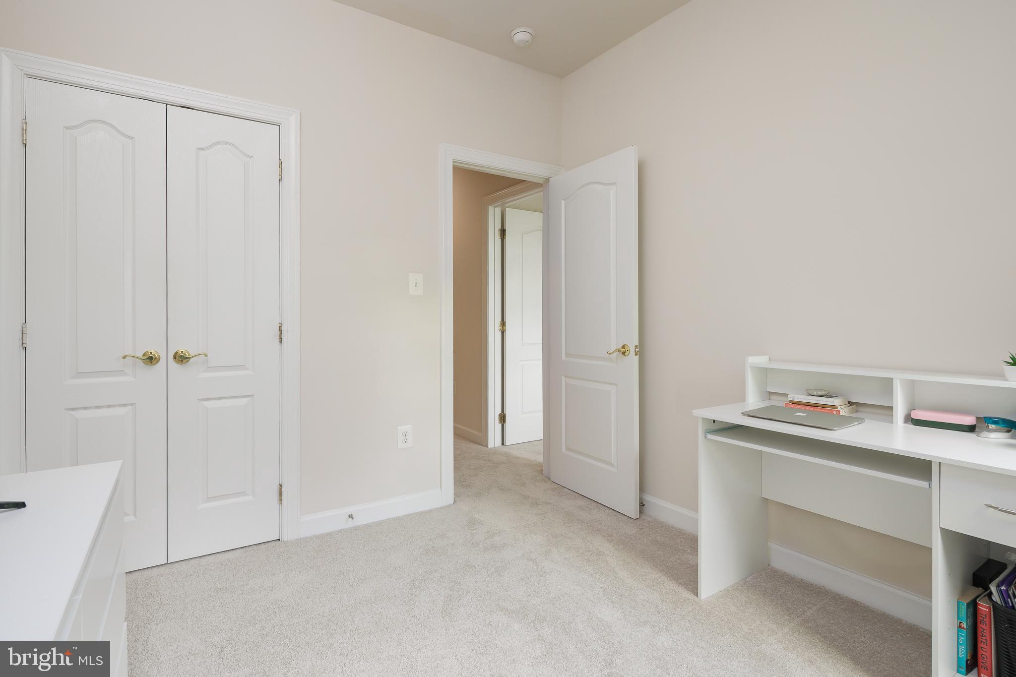 NEW BRISTOW VILLAGE - Residential