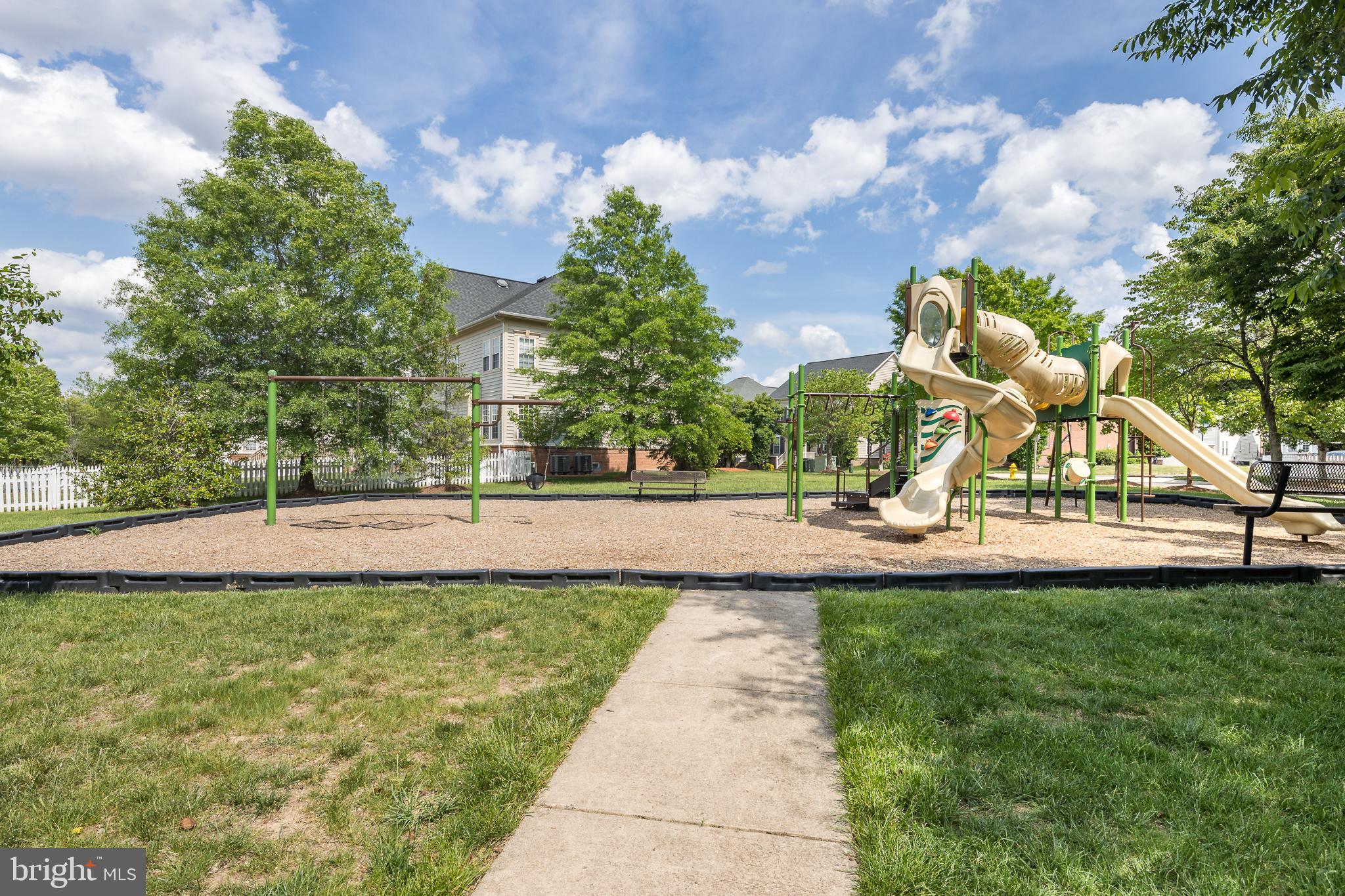 NEW BRISTOW VILLAGE - Residential