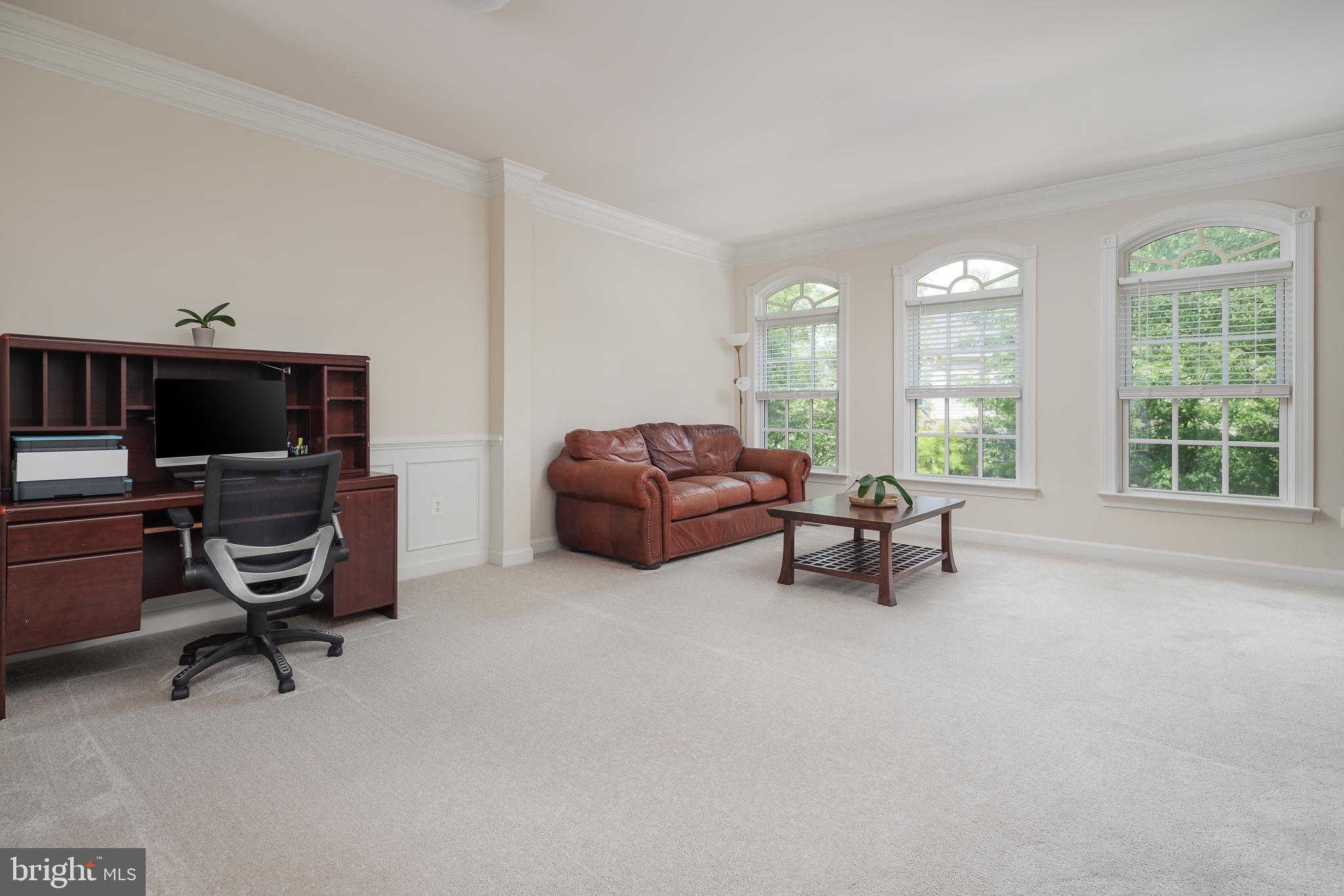 NEW BRISTOW VILLAGE - Residential