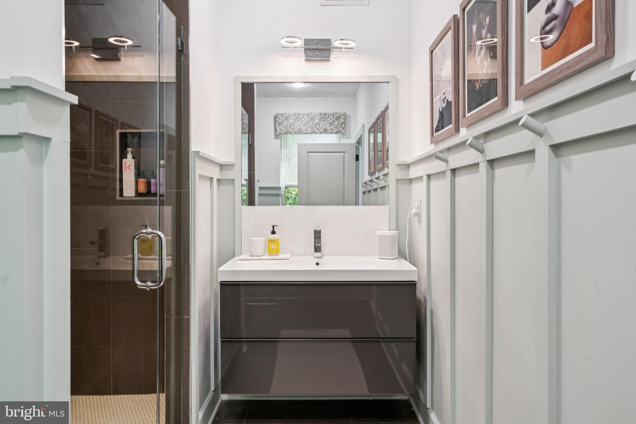 FRANCISVILLE - Residential