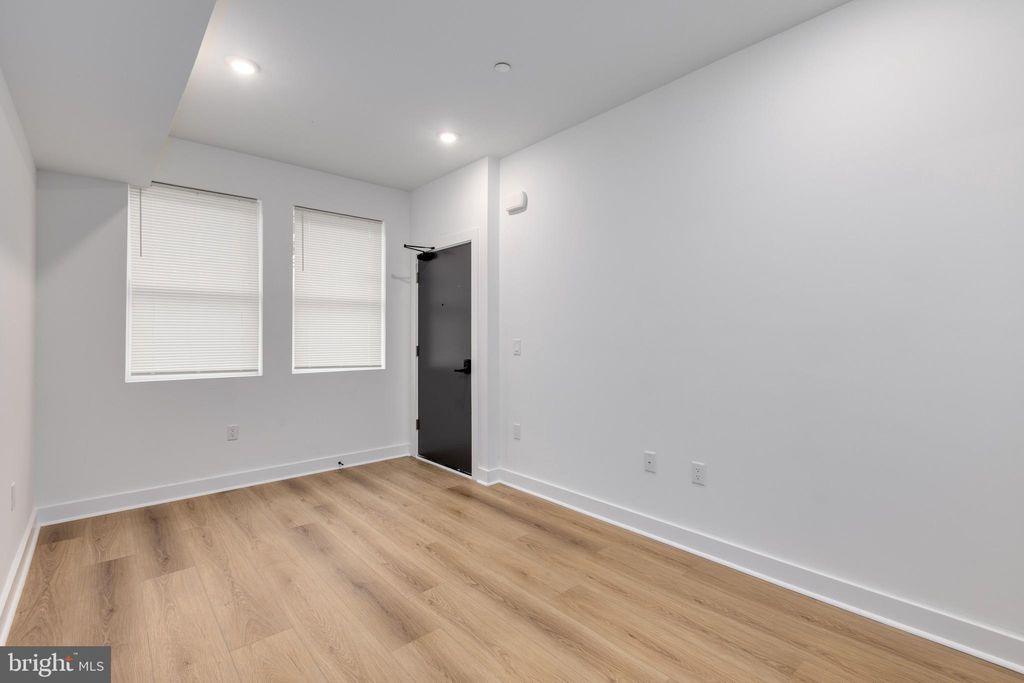 Photo of 1028 W Arizona Street #1, PHILADELPHIA, PA 19133 (MLS # PAPH2558150)