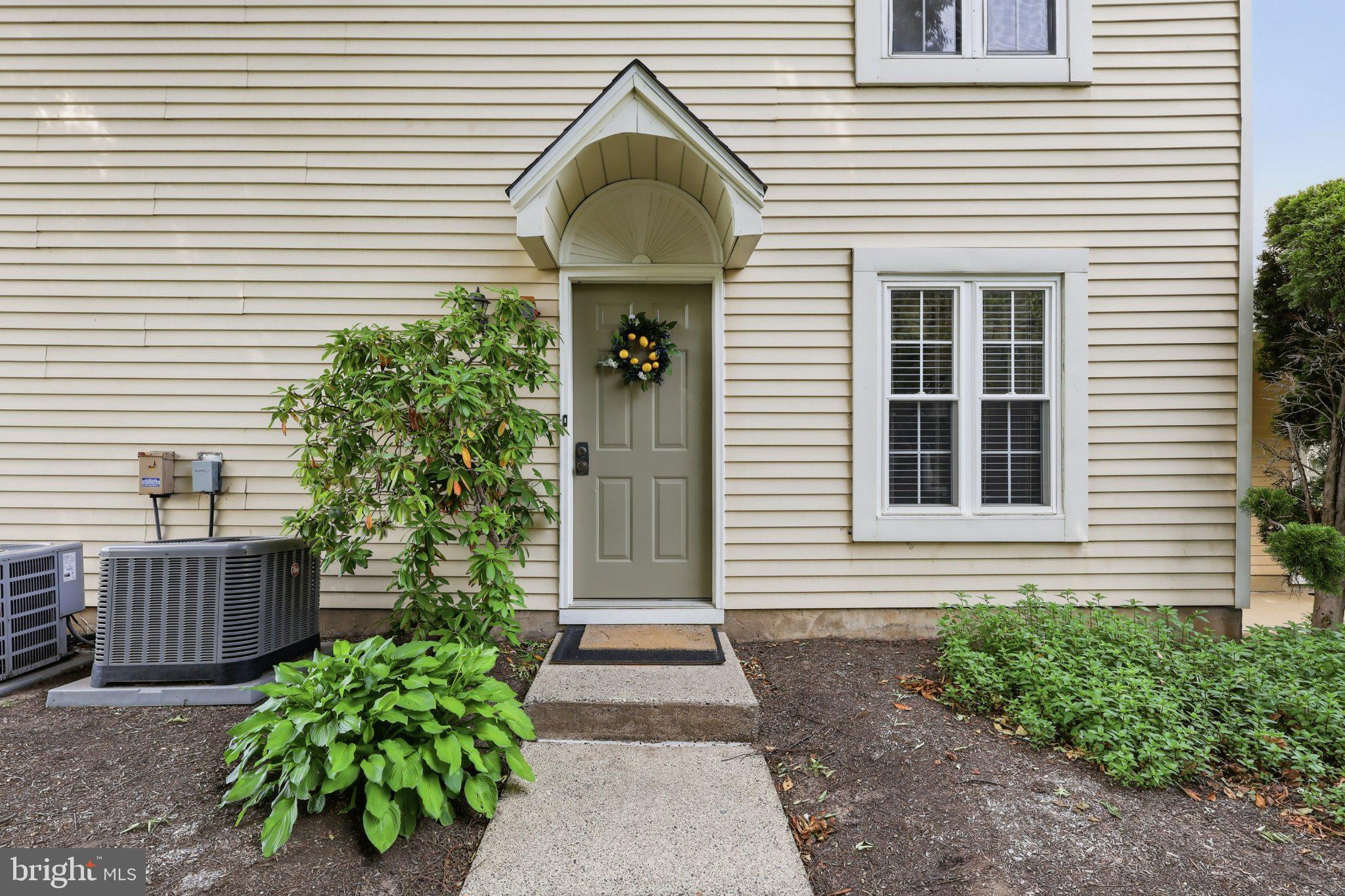 313 SOCIETY PLACE PLACE