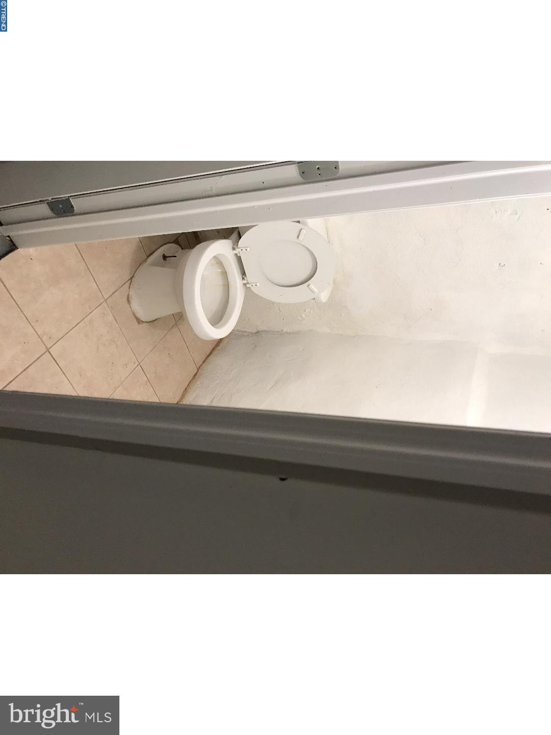 STRAWBERRY MANSION - Residential Lease