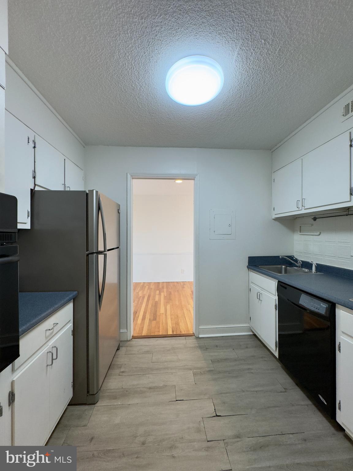 BELVEDERE - Residential Lease