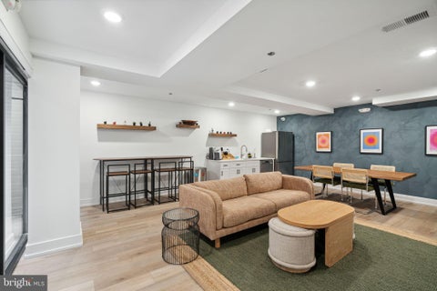 Condo For Rent - 901 Leland St #305<br/> PHILADELPHIA, PA 19130