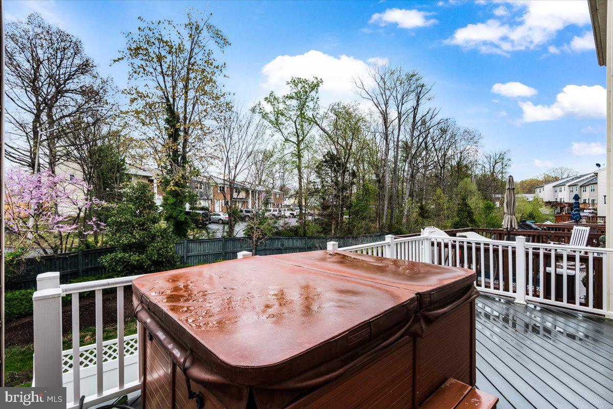 RAPPAHANNOCK LANDING - Residential Lease