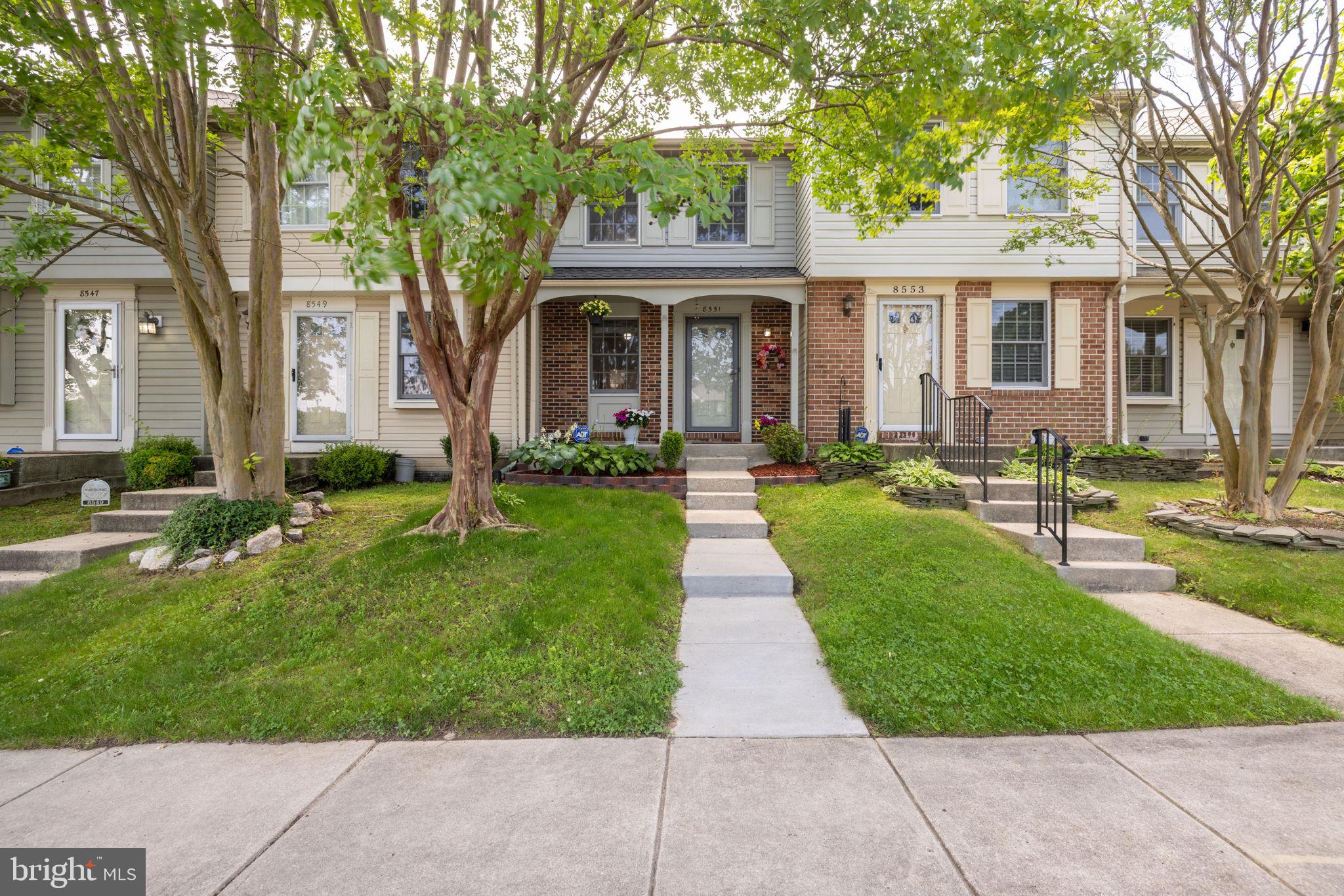 8551 BLACKFOOT COURT