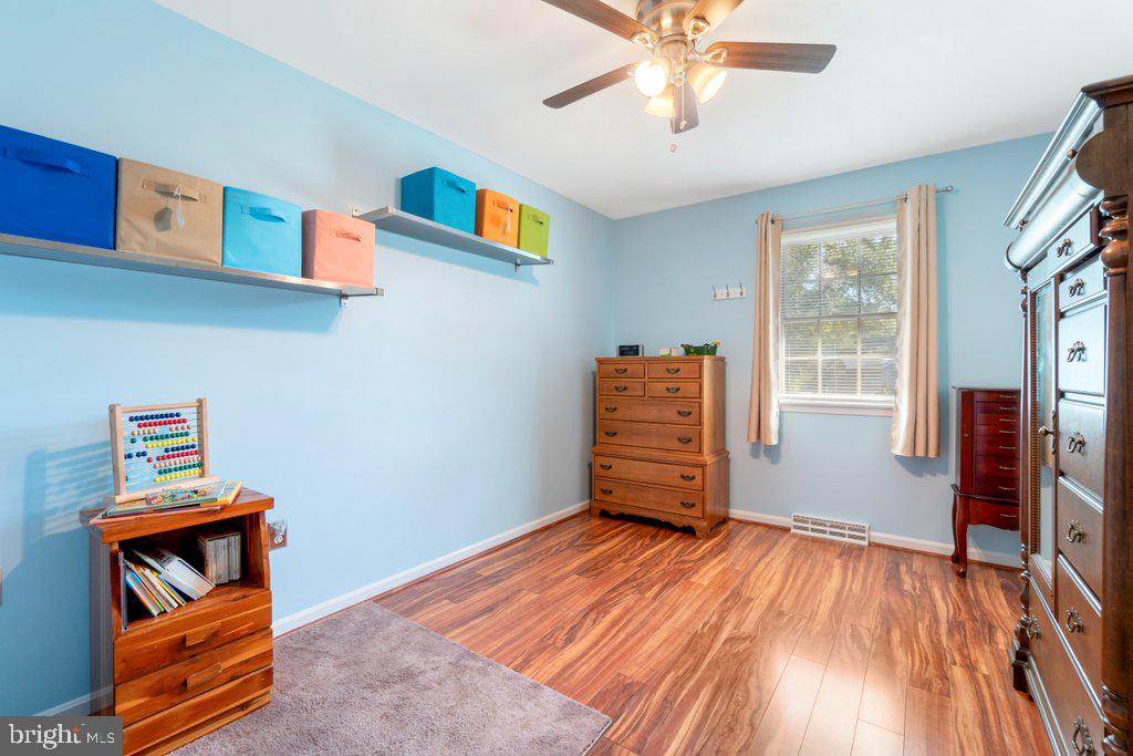 HARFORD HUNT MANOR - Residential