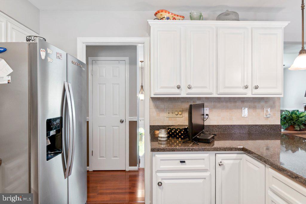 HARFORD HUNT MANOR - Residential