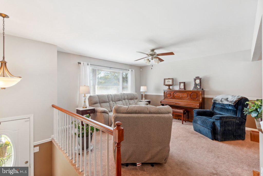 HARFORD HUNT MANOR - Residential